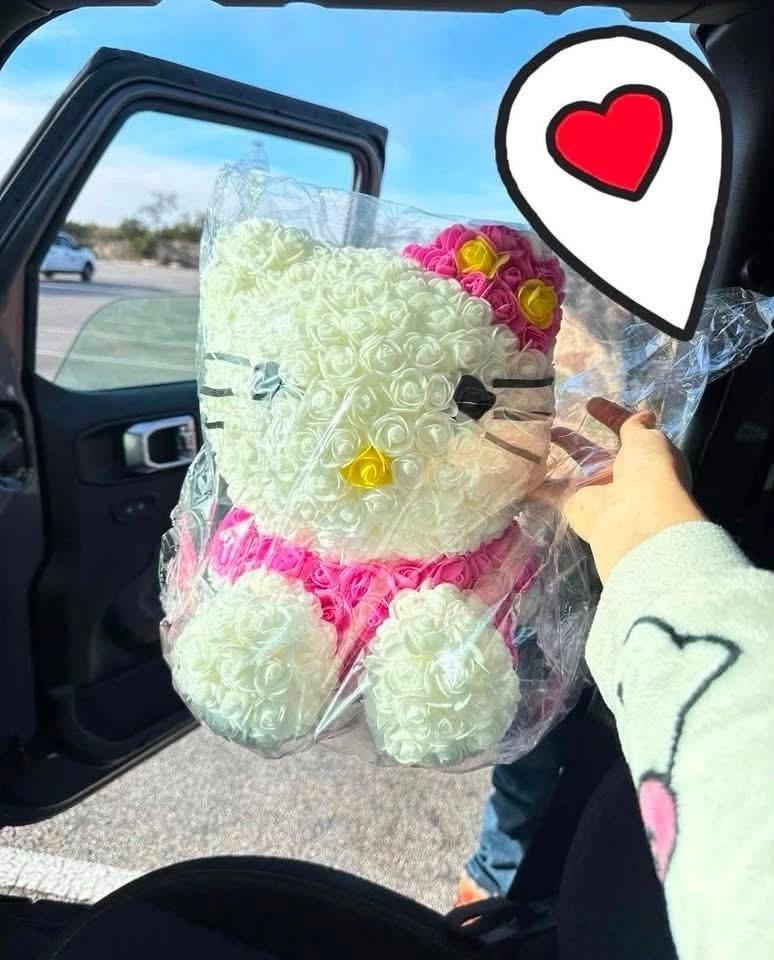 Eternal Bouquet Flowers Pink Kitty