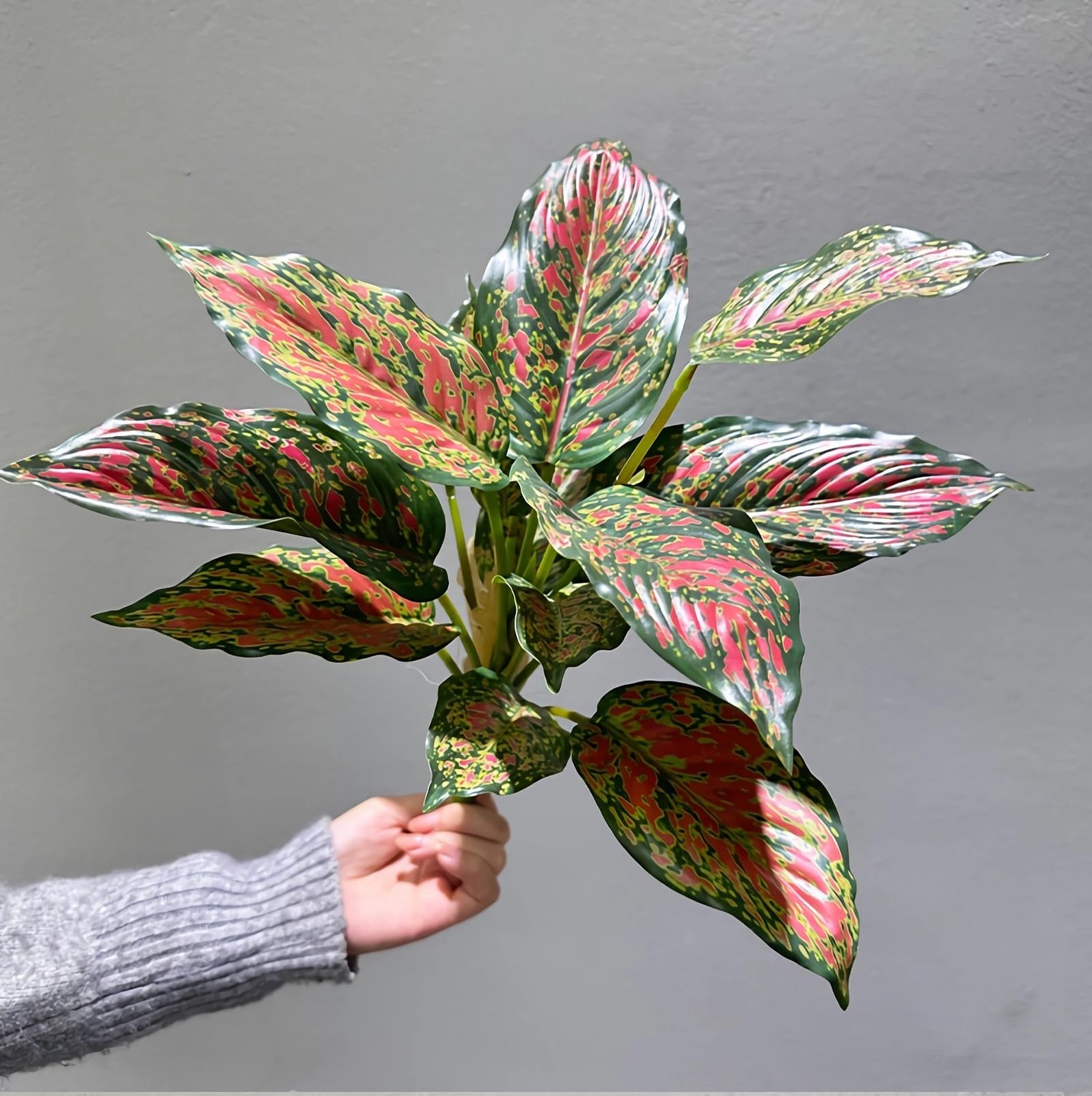 2pcs Artificial Halcyon Hosta Perennial Plants 17″ Faux Variegated Hosta Red …