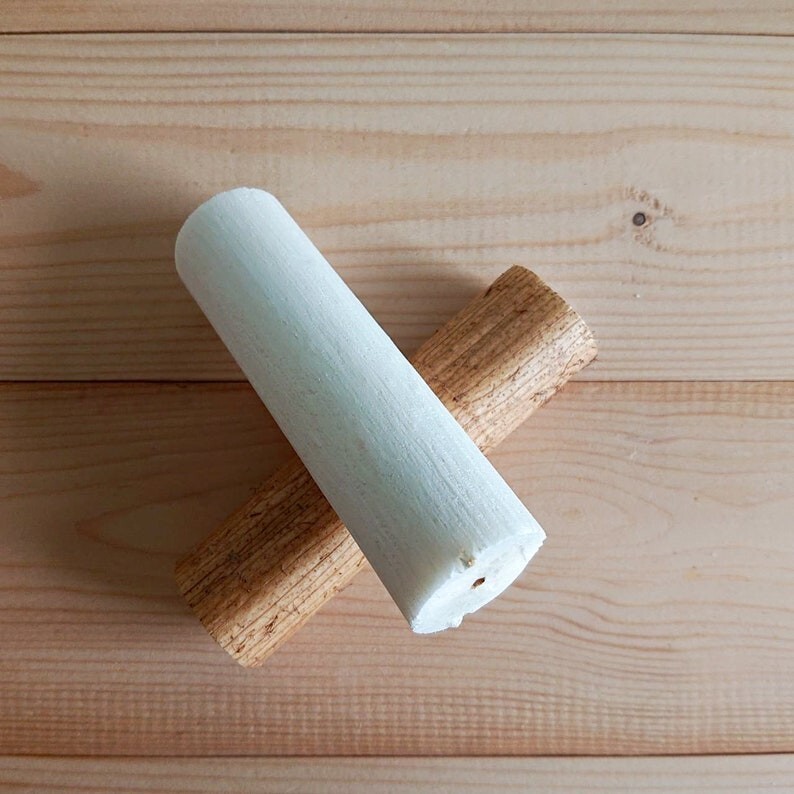 100 Natural sola Sticks 10cm Long and 2-3cm Dia. for DIY sola Flower or Bird Toy