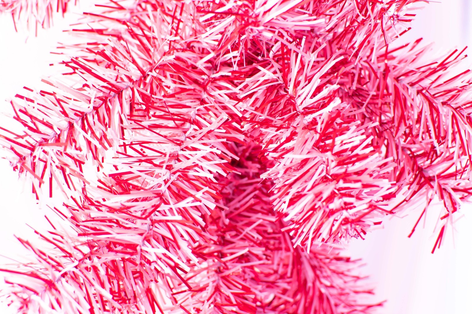 6FT Pink Valentine’s Day Christmas Garland Pink Tinsel Brush Home Decor