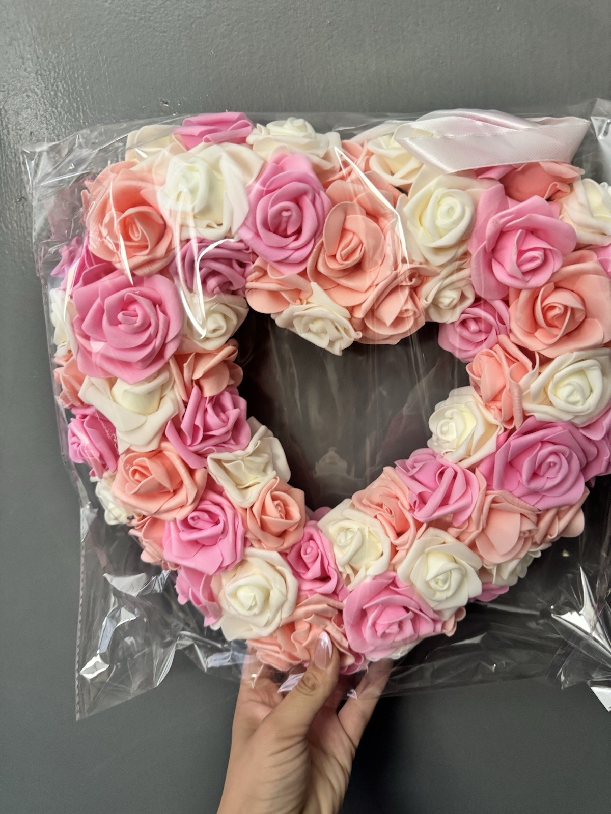 Heart Shaped Wreath Floral Rose Artificial Garland Door Wreath Home PINK