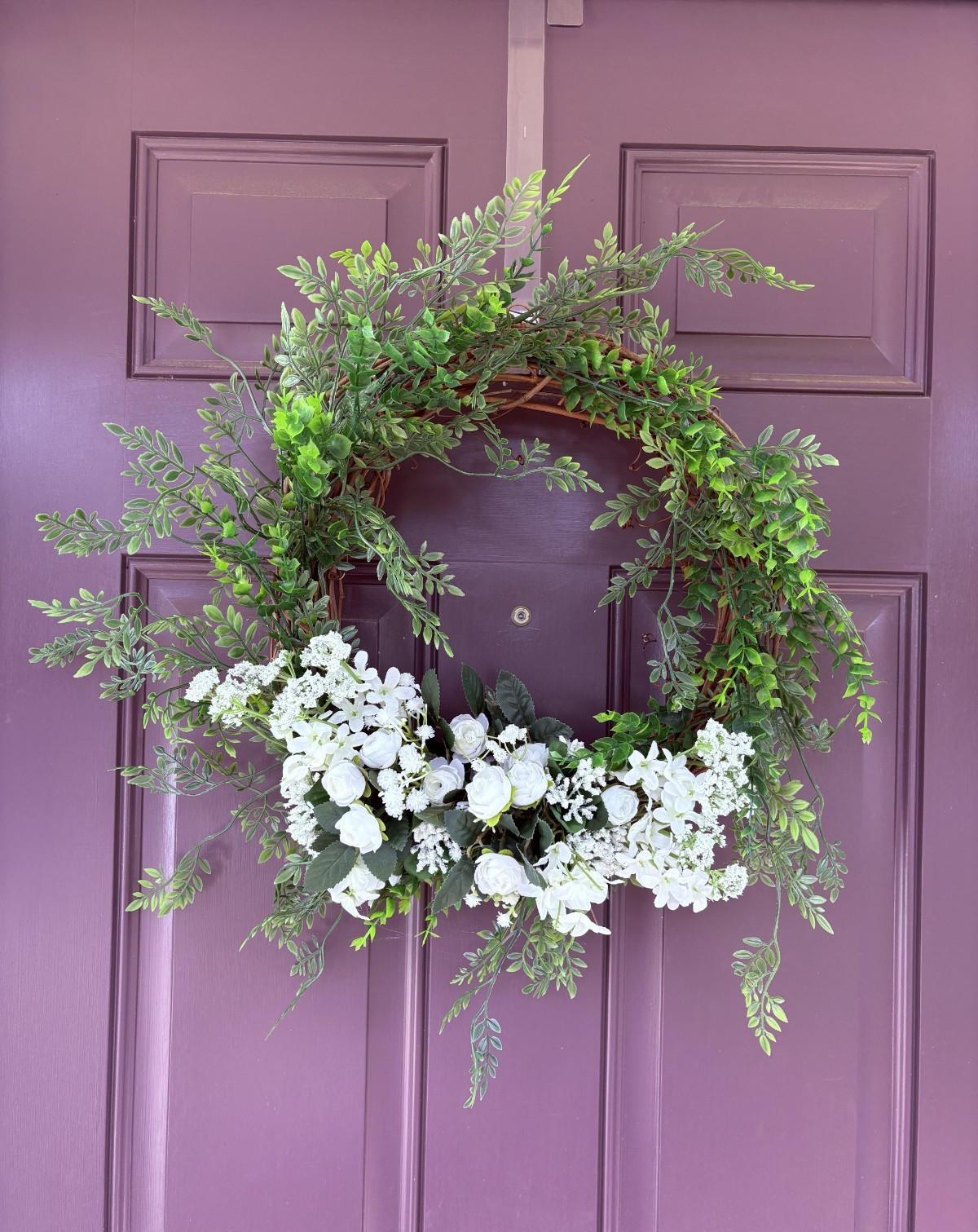 Spring, Summer or Any Occasion Handcrafted Faux / Plastic White flowers Wreath