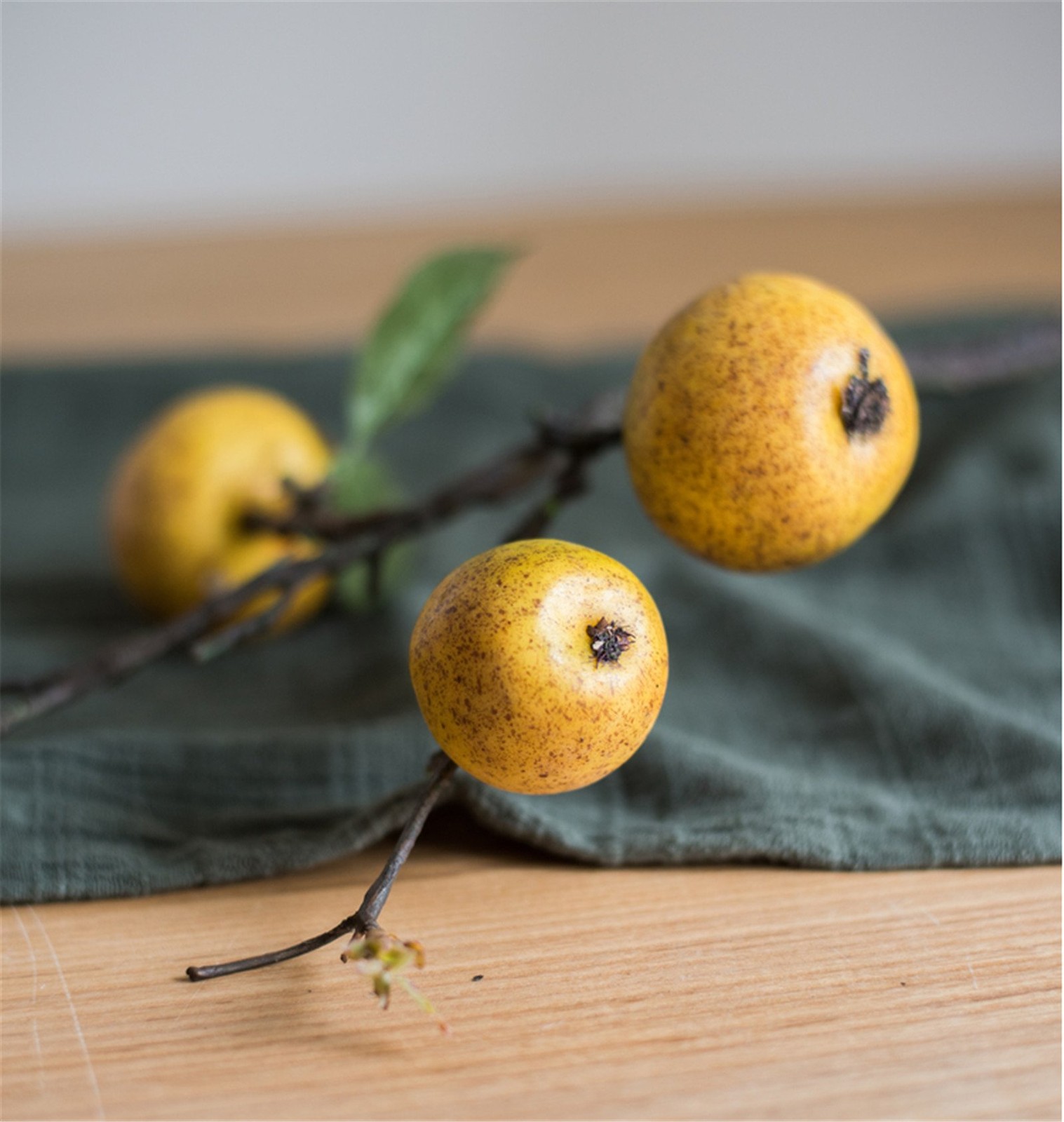 3pcs Artificial Pear Tree Branches Fake Pear Fruit Spur