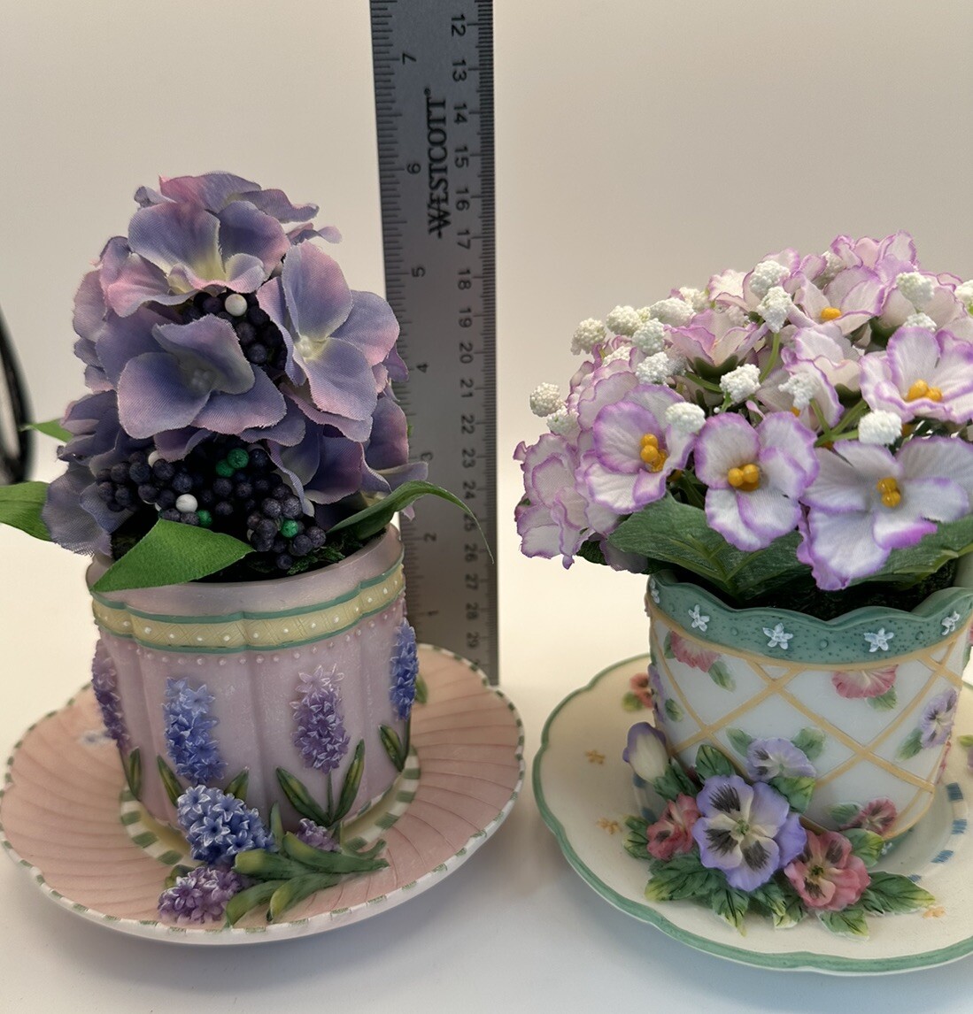 Set of 2 Resin Teacups Mug with Faux Flowers A Richesco Corp CottageCore Decor