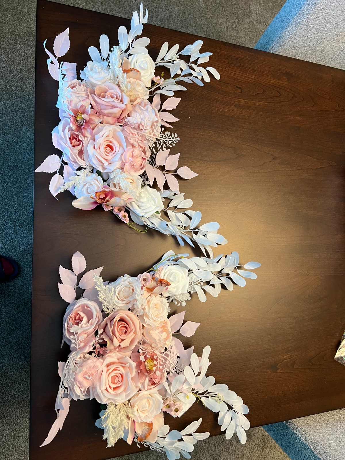 Lisuun Handmade Flowers for Weddings, Pink With Feathers, Brand New in Open Box