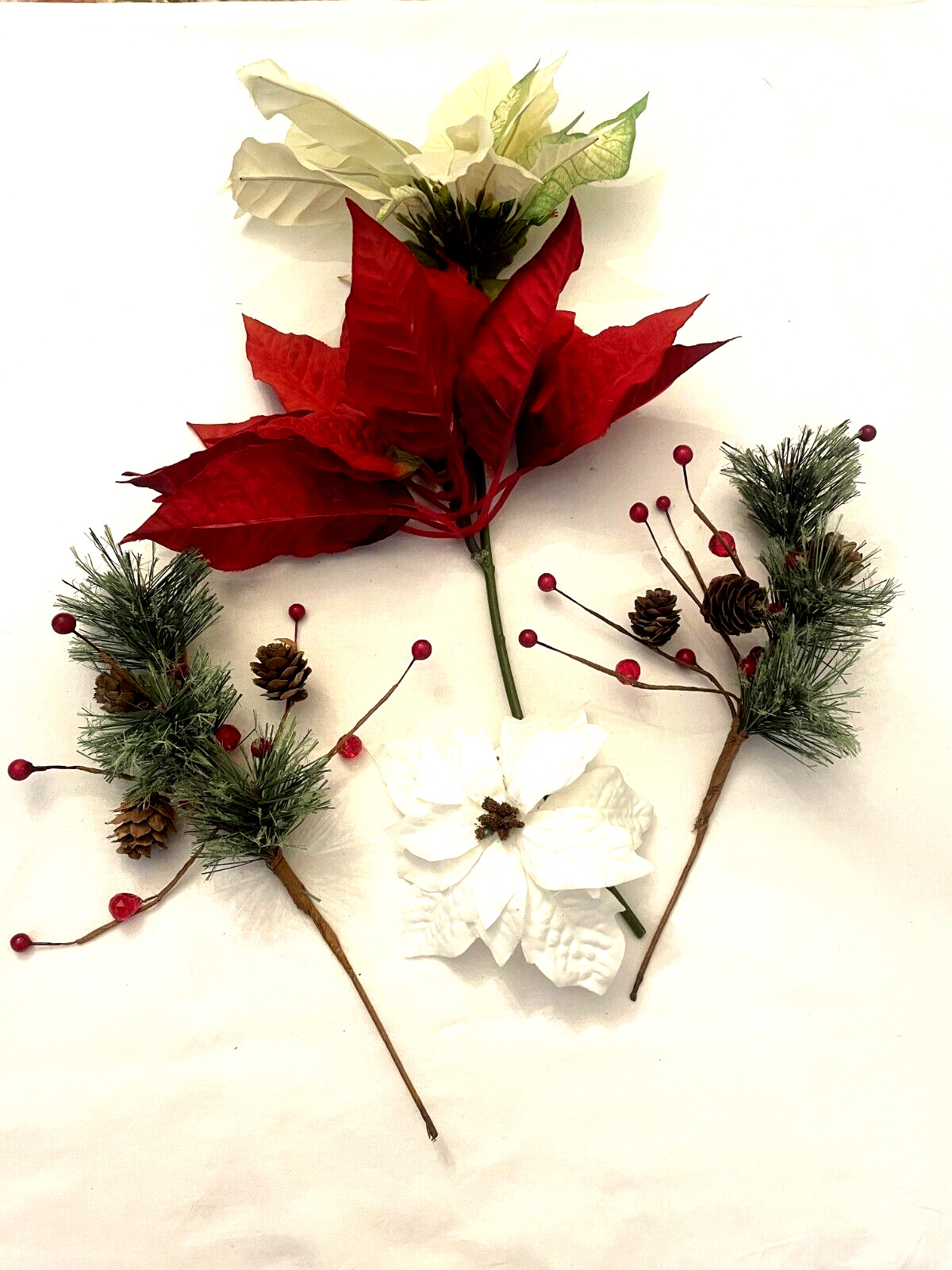 6 Flower Picks Assorted Sizes – Acorn, 4 Glitter Snow Flakes, Red Berry, Vintage