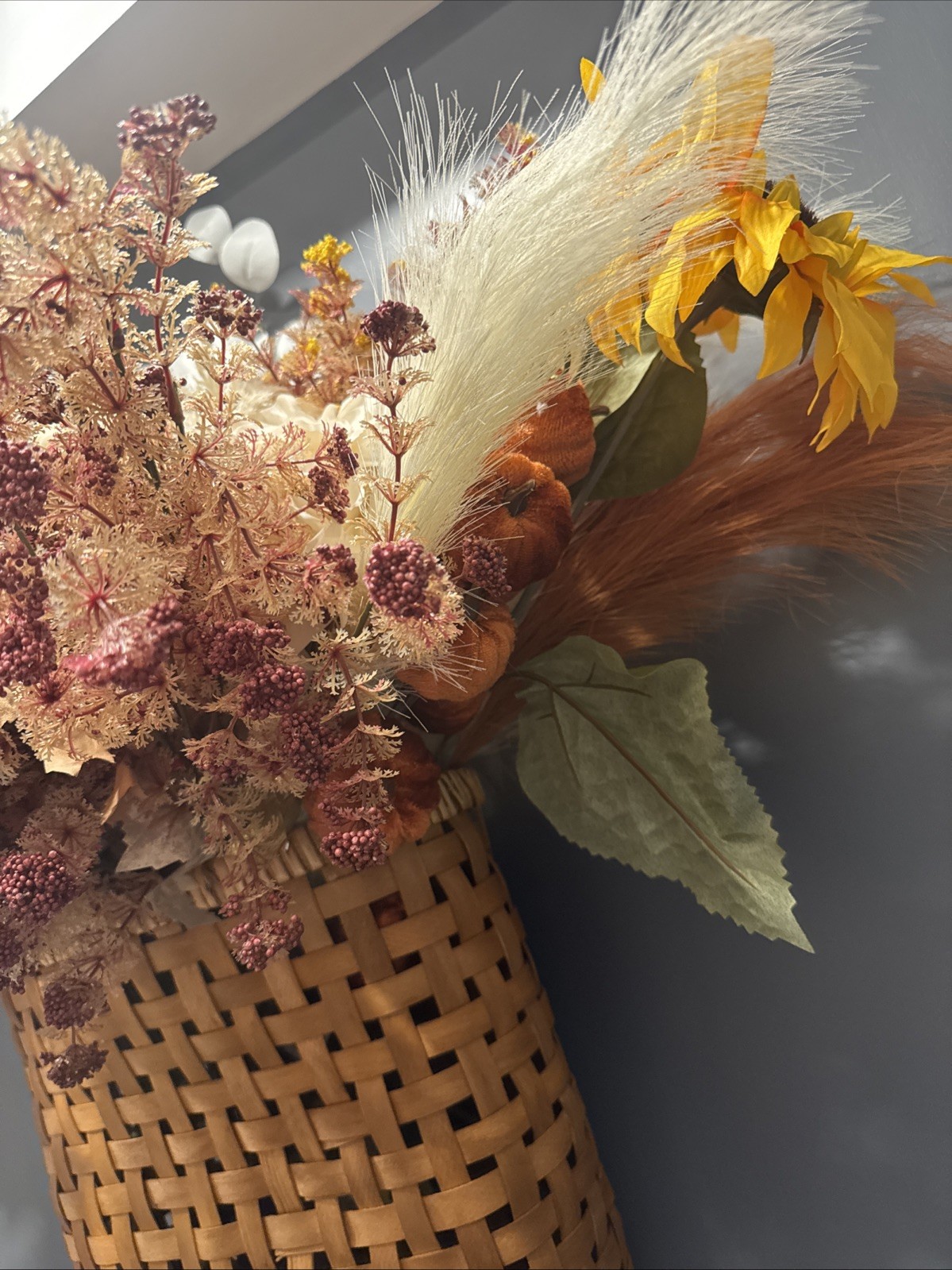 Large Fall Wedding Fake Flower Lot 38 Bunches W Mushrooms Pumpkins Autumn Basket