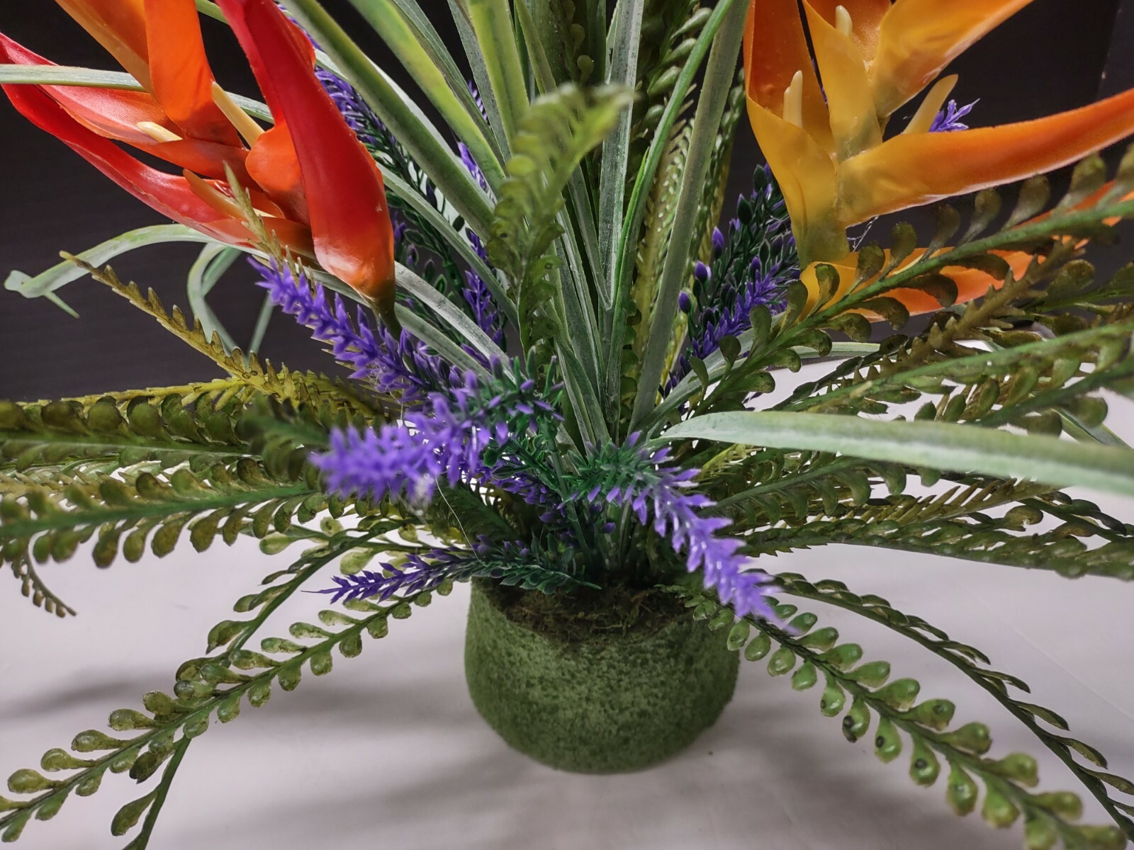 Artificial bird of paradise table decoration on disc, weddings, centerpiece RD