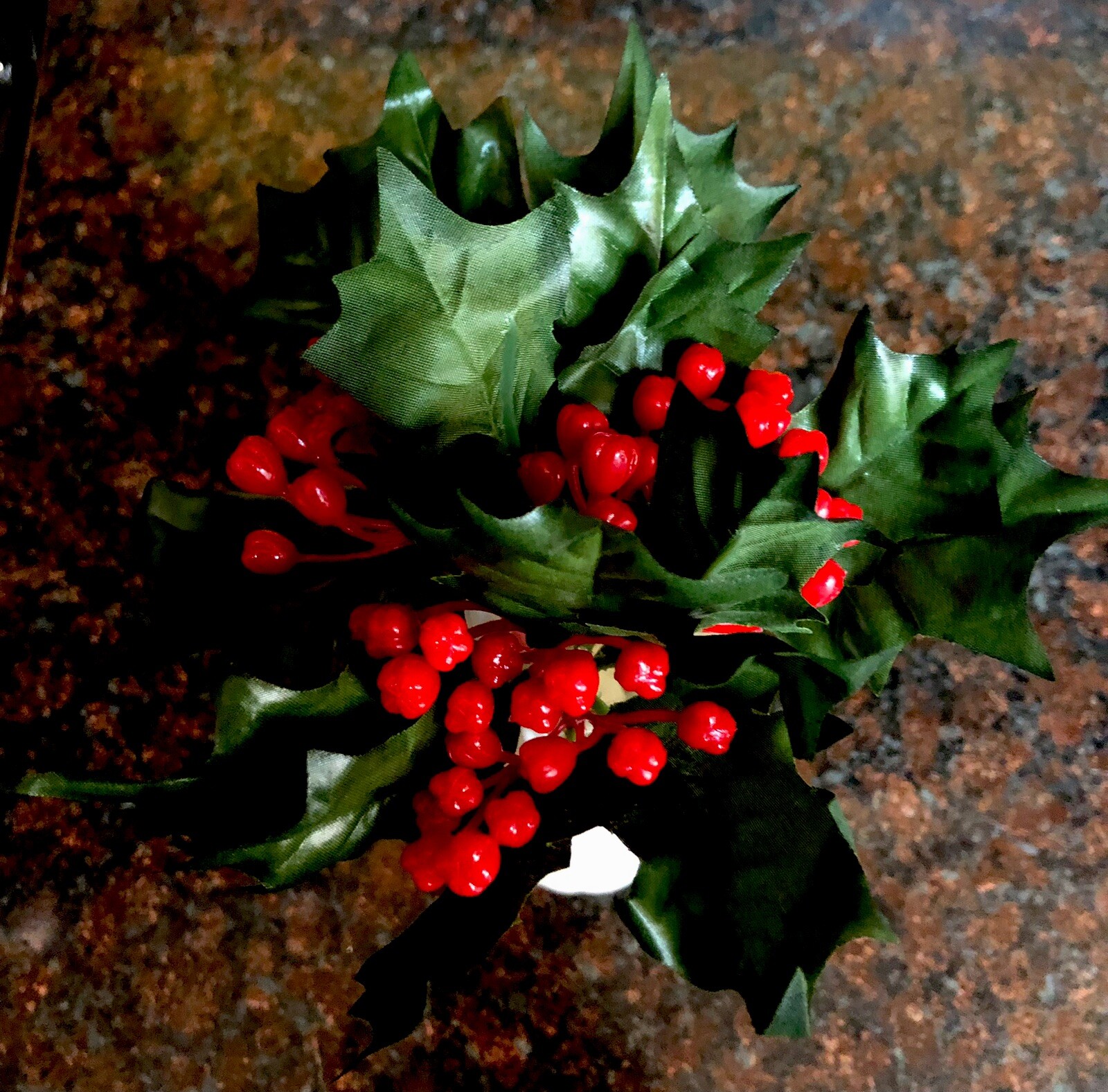 Artificial Silk Red Holly Berry Floral 3 Stems w Berries Heads 5” Christmas New