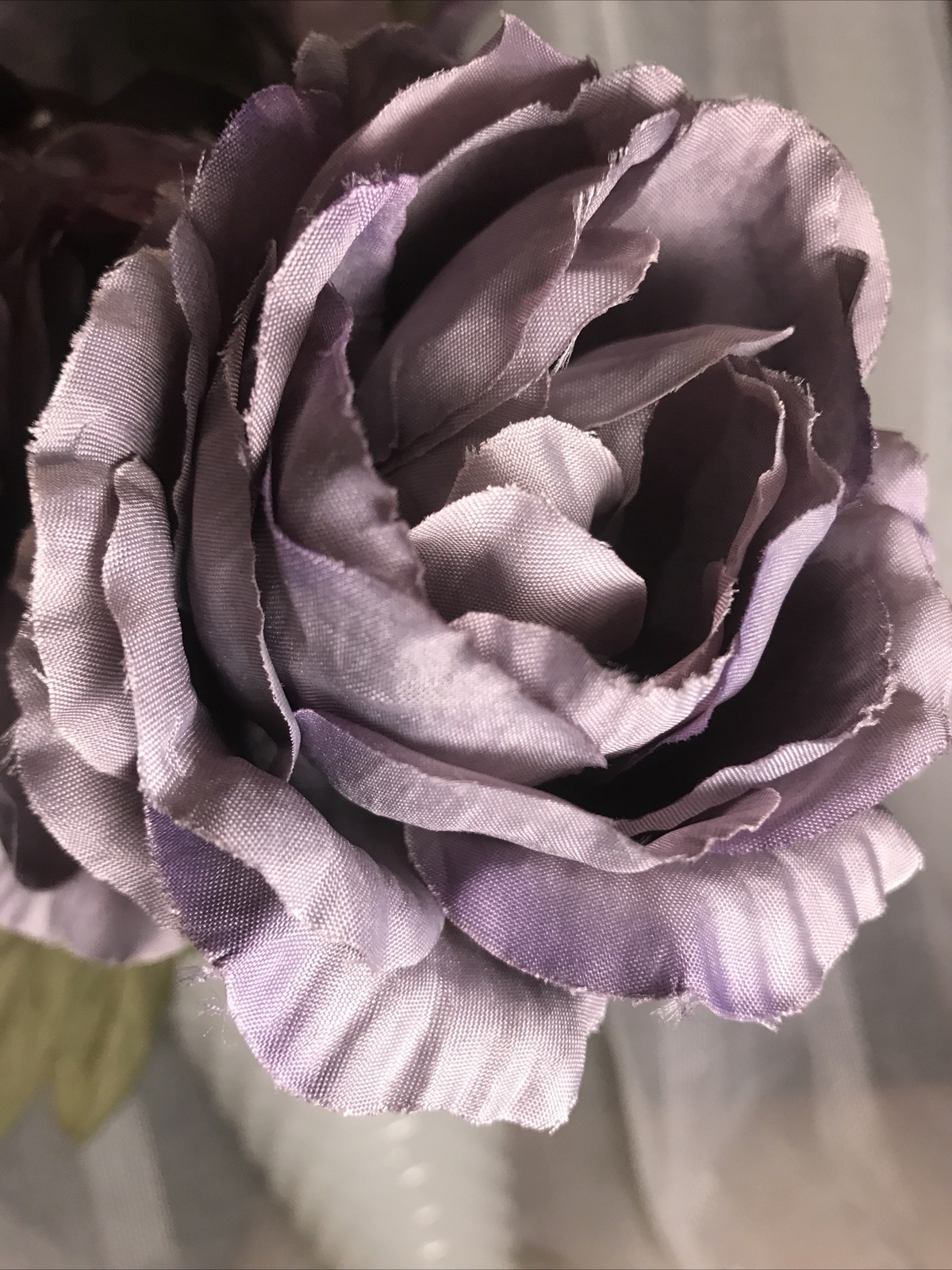 Beautiful Faux Silk Flower Bunches Bouquet (2) NEW Floral Centerpiece Purple