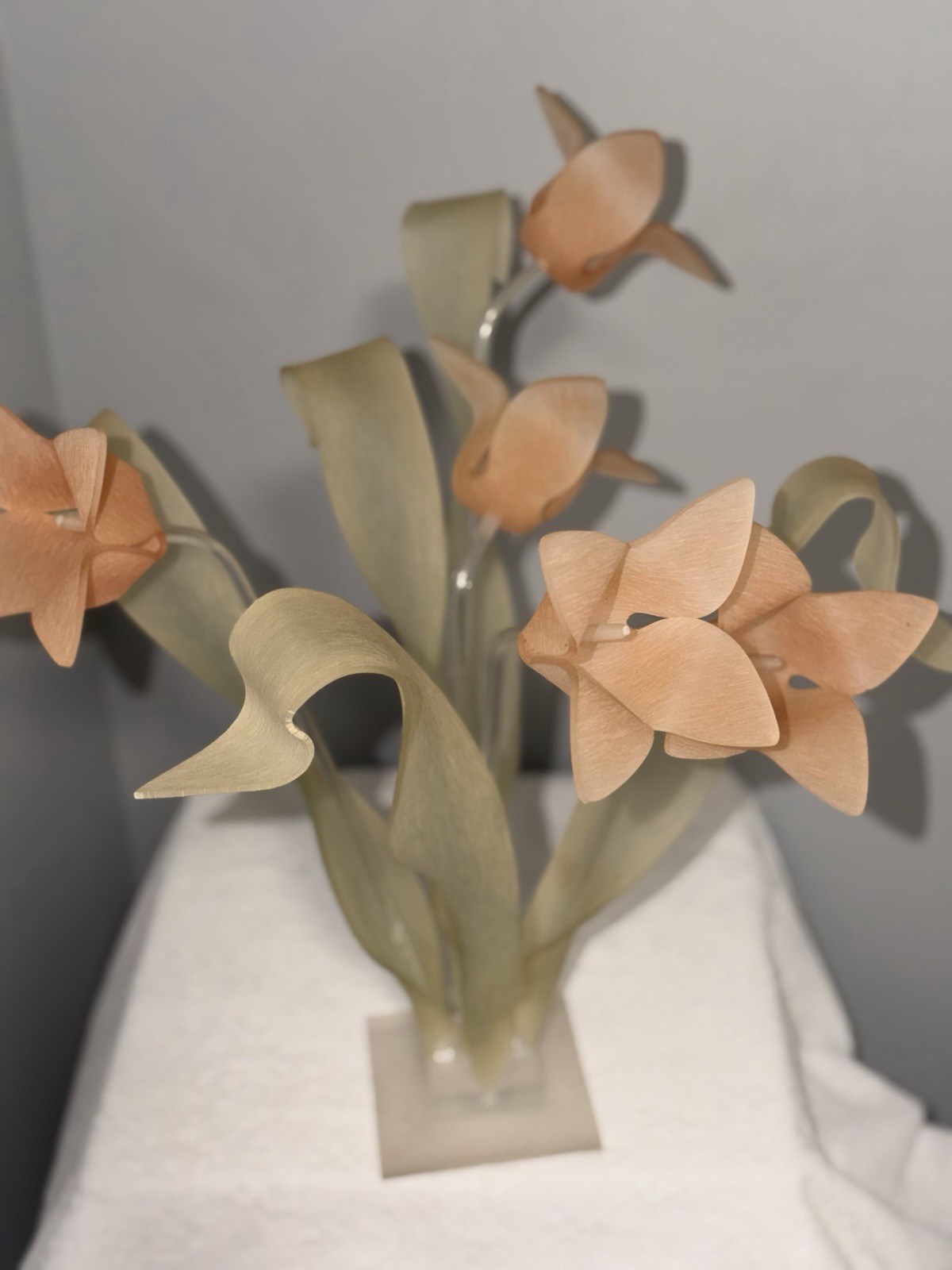 Vintage Lucite Acrylic Flower Sculpture Frosted Peach Daffodil/Tulip