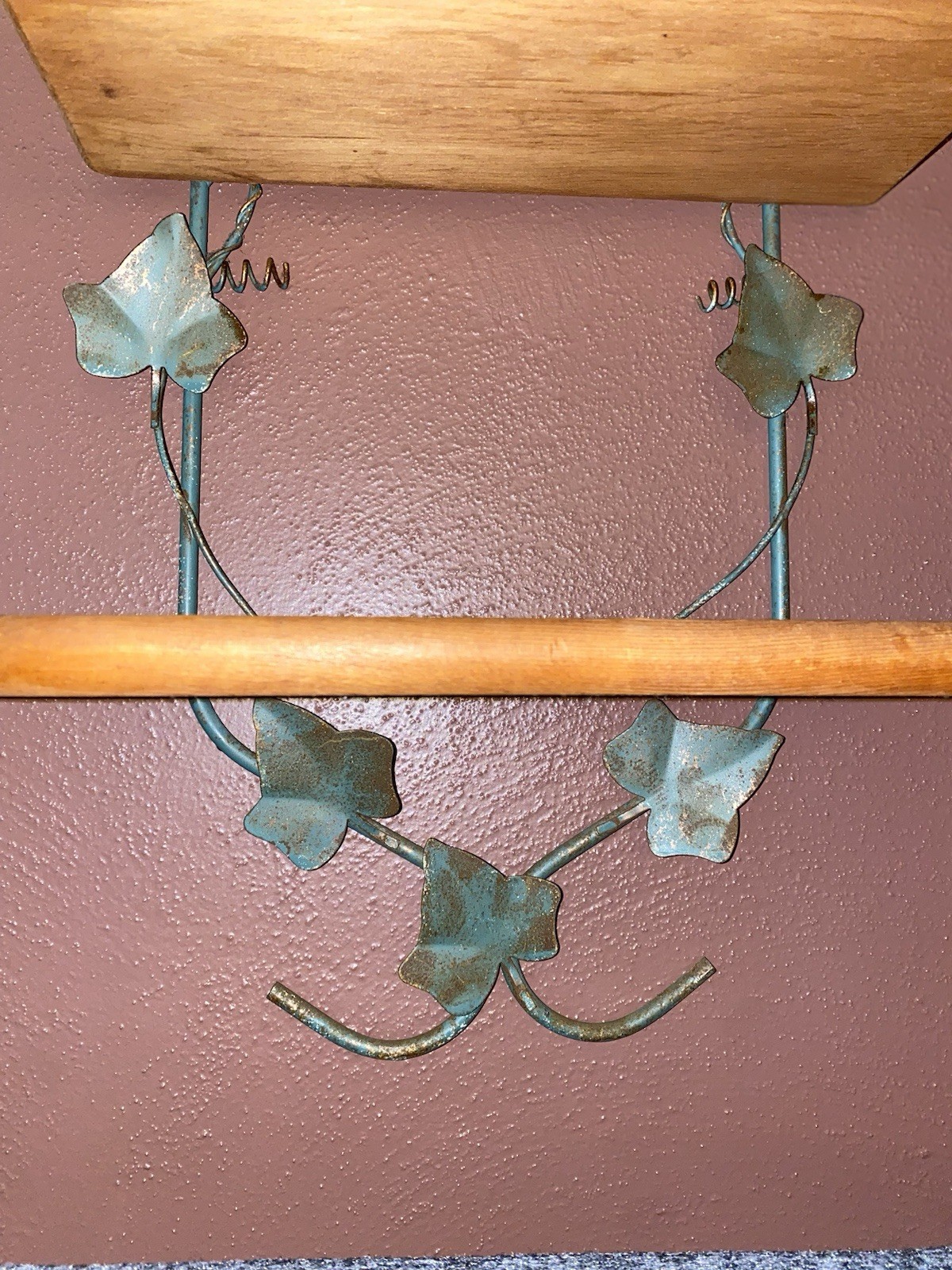 Vintage Home Interiors Metal Green Gold Accents Ivy Cottage Core 3 Wood Shelves