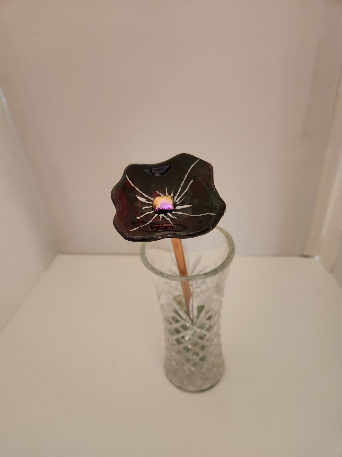 2″ to 2 1/2″ Forever Flowers – Handcrafted with Fused Glass (vase not included)