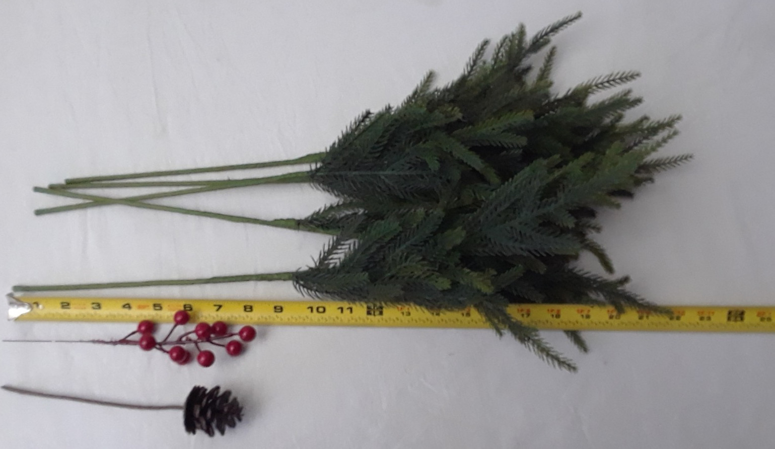 5 Indoor/Outdoor Artificial Spruce Pine 21 in Sprigs – Pine Cone – Berry Twig