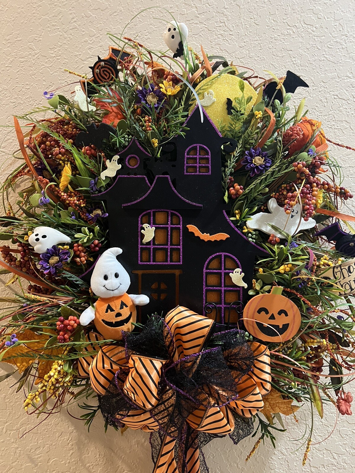 Haunted House Halloween Wreath EUC