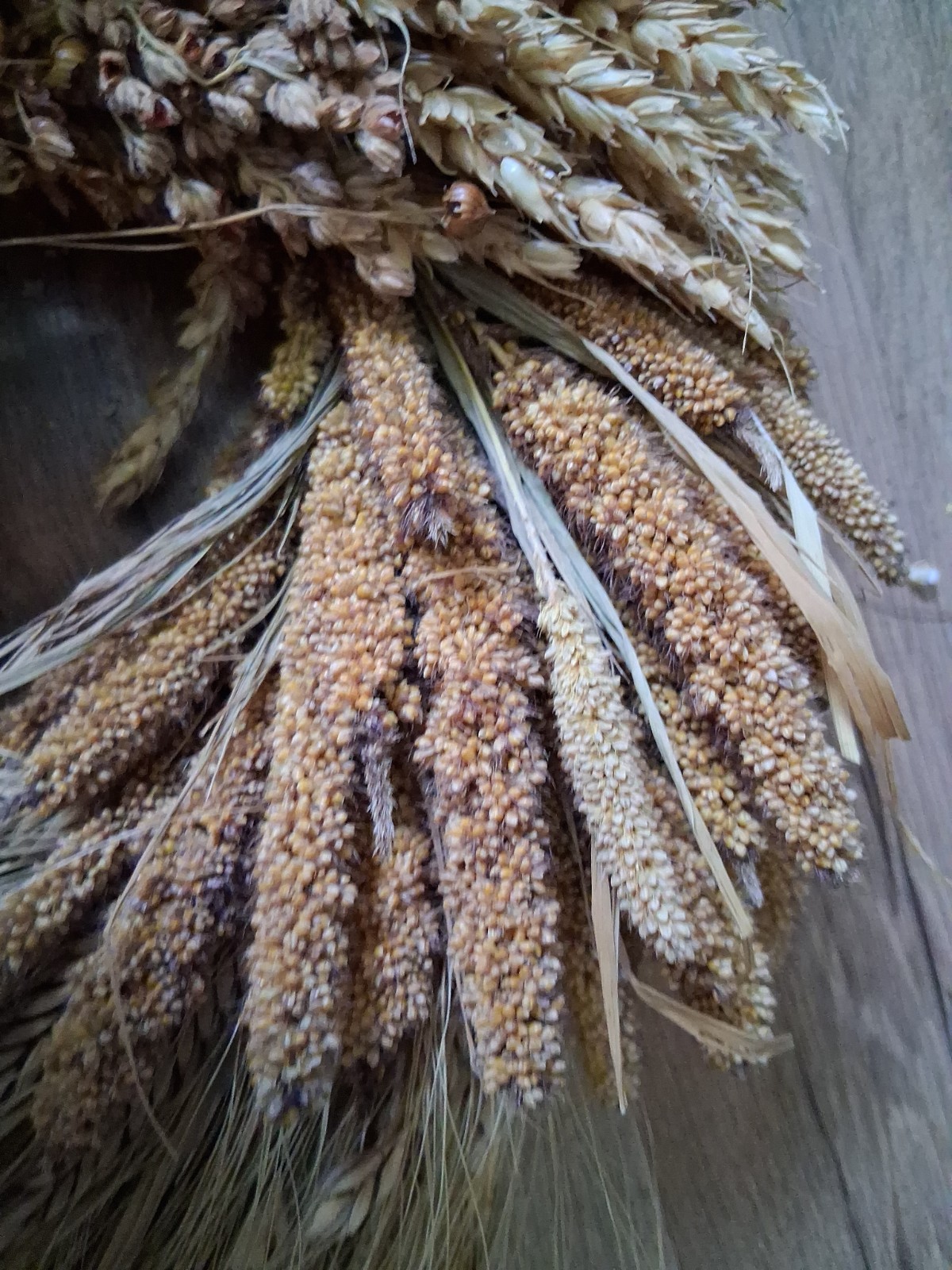 Natural Dried Flower/Wheat Wreath 15″ – Wall Or Door Decor And Wheat Stalks