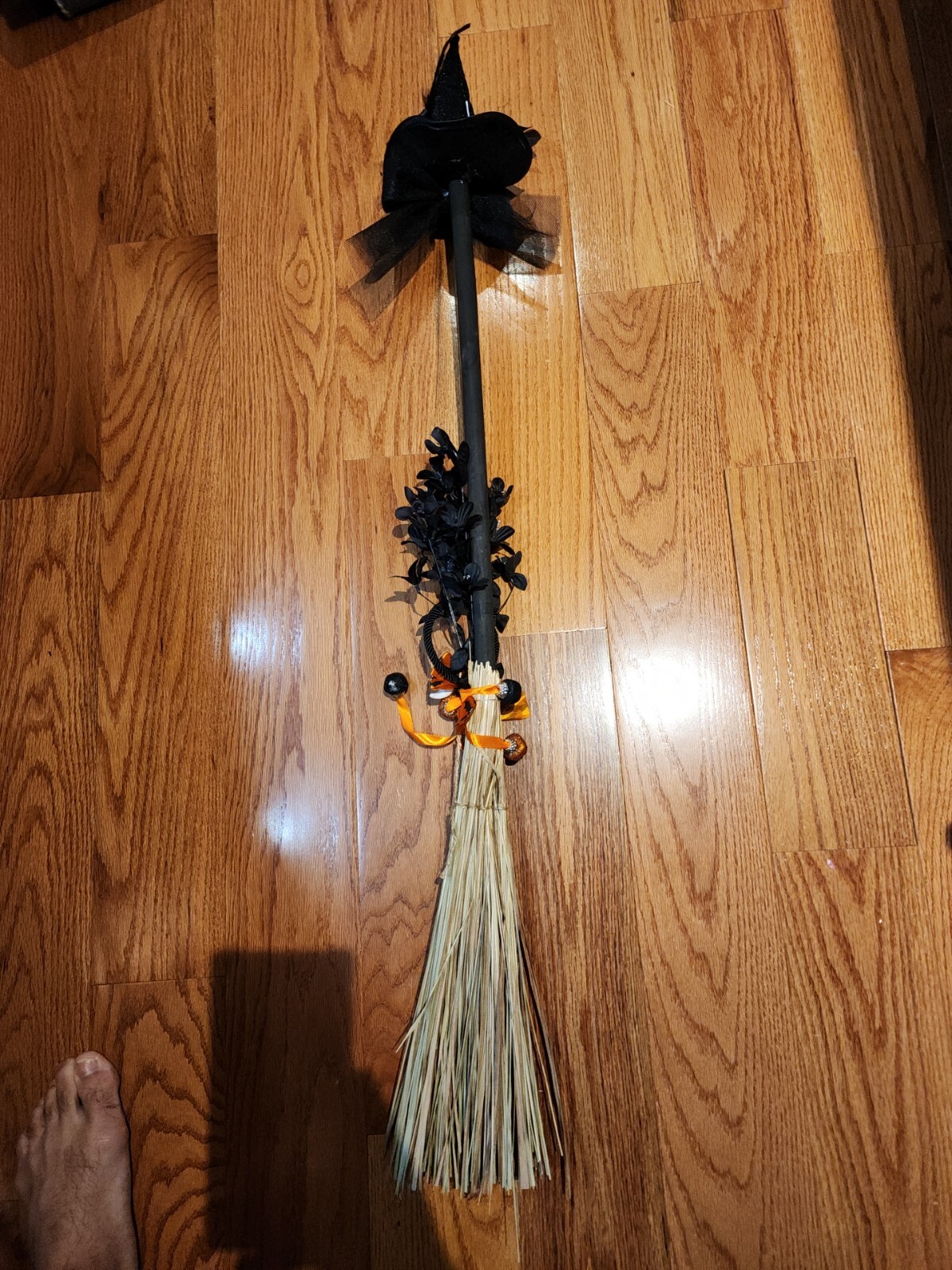 Halloween Decor Witches Broom Black Flowers Ghost Bats 42″ Long Rustic