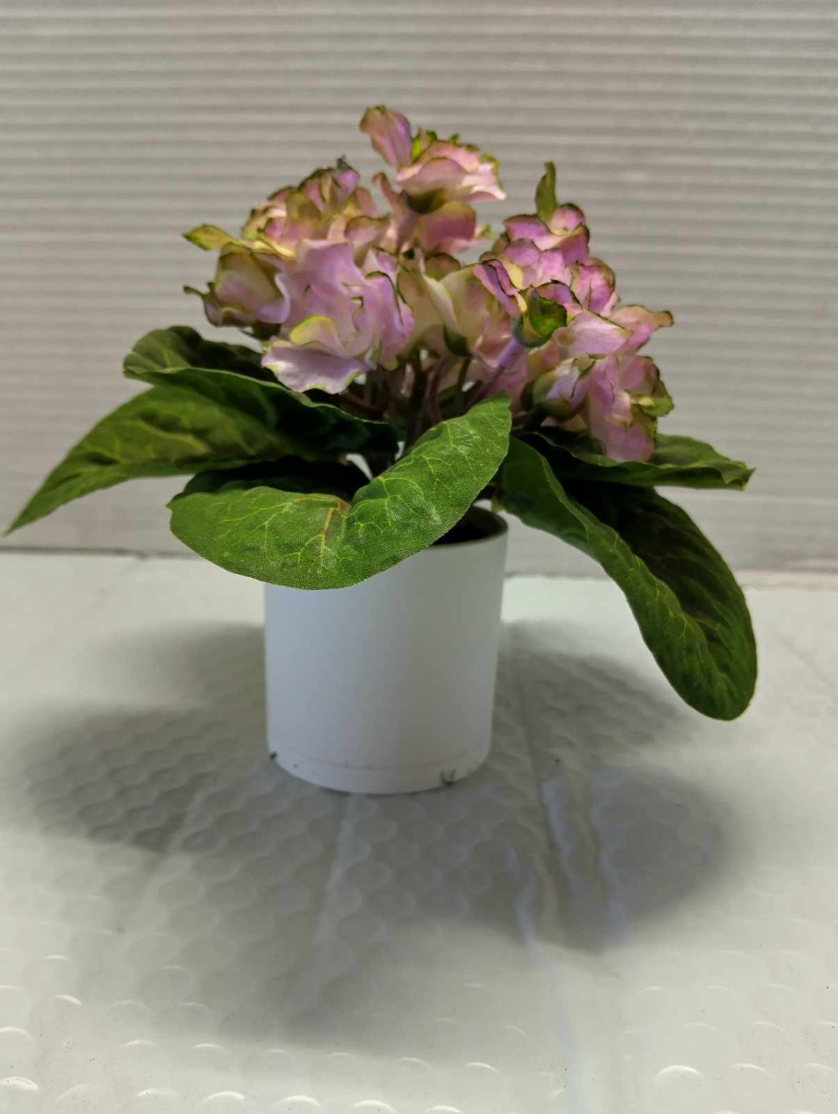 ARTIFICIAL 8″ Miniature African Violet – Lavender With Green Edge