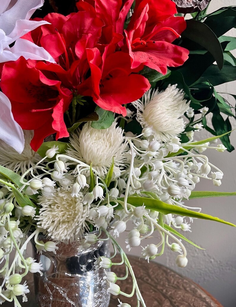 Earthy Red & White Floral Arrangement: Peacock Home Decor, Table Centerpiece