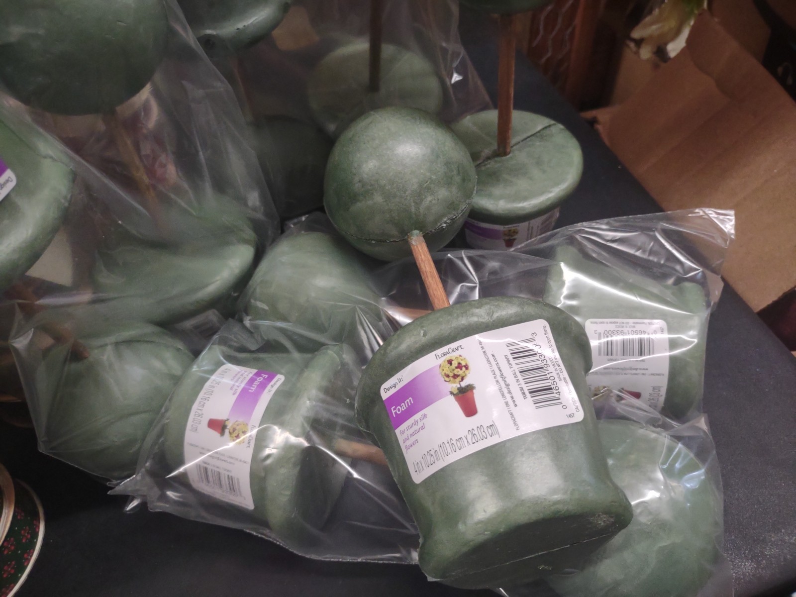 Set of 8: Tabletop Topiary Form, 10.25″ Green Foam Topiaries, 3″ Urethane Ball