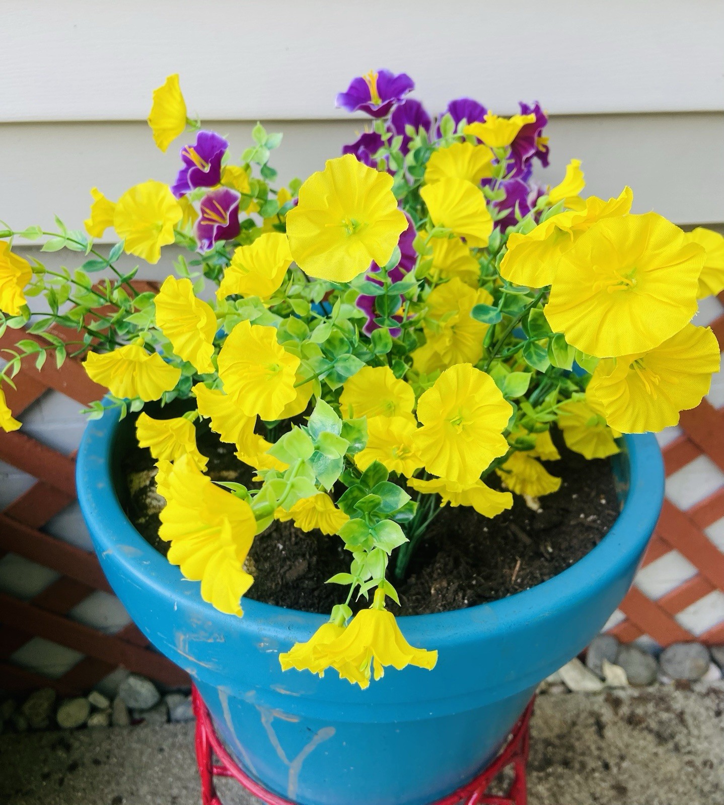 Vibrant Faux Floral Bundle – 14 Pieces Total! 🌸🌼paid $75 for all 5 bunches.