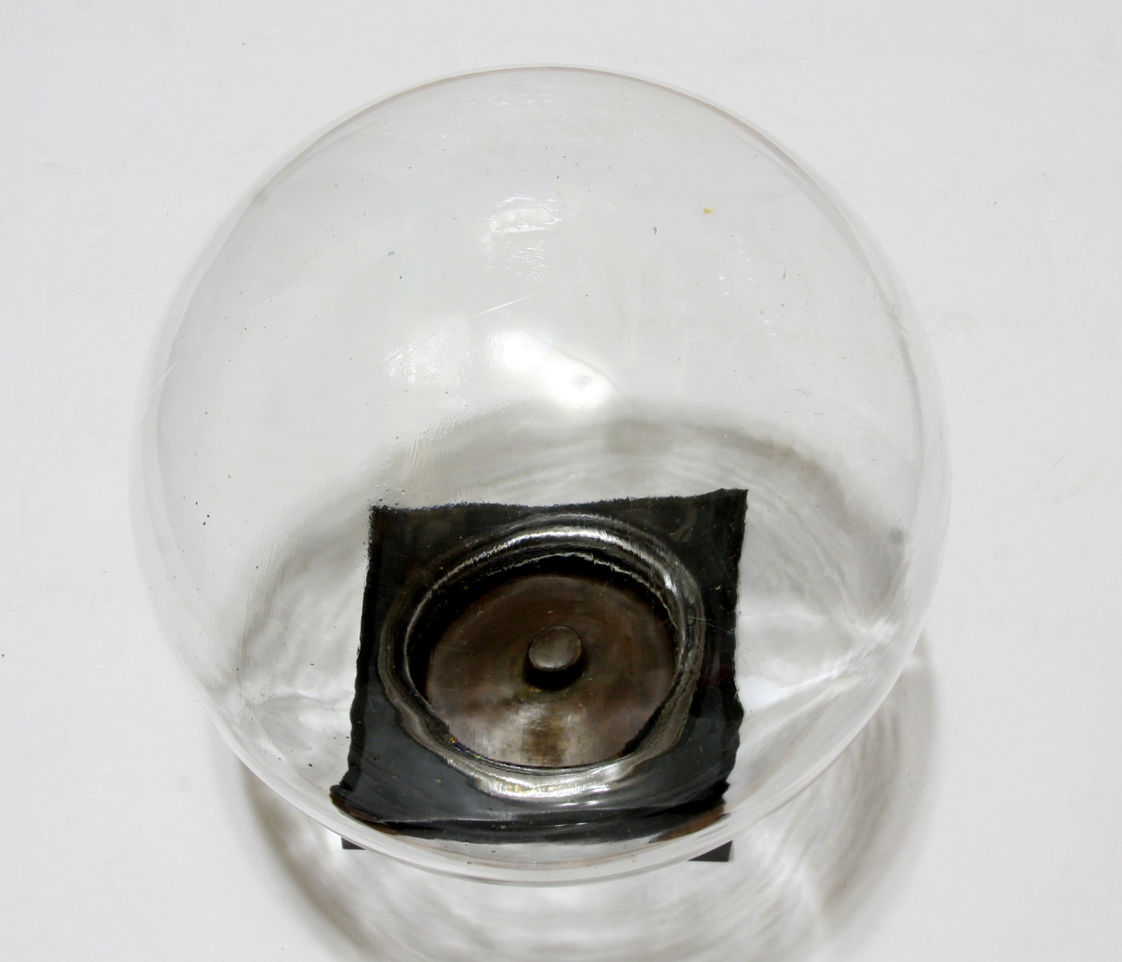 Terrarium Clear Glass Floral Display Globe Plastic Screw On Base 8″ Vintage