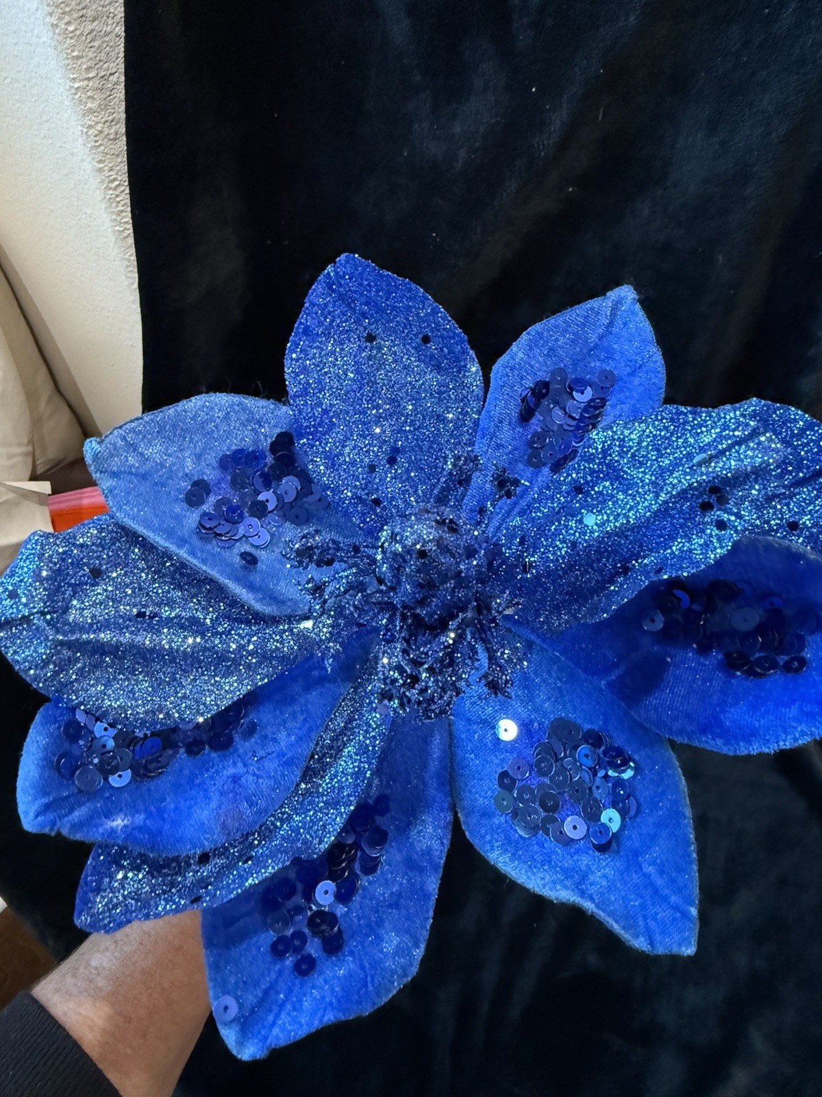 Deluxe Magnolia Stem Midnight Blue 15”
