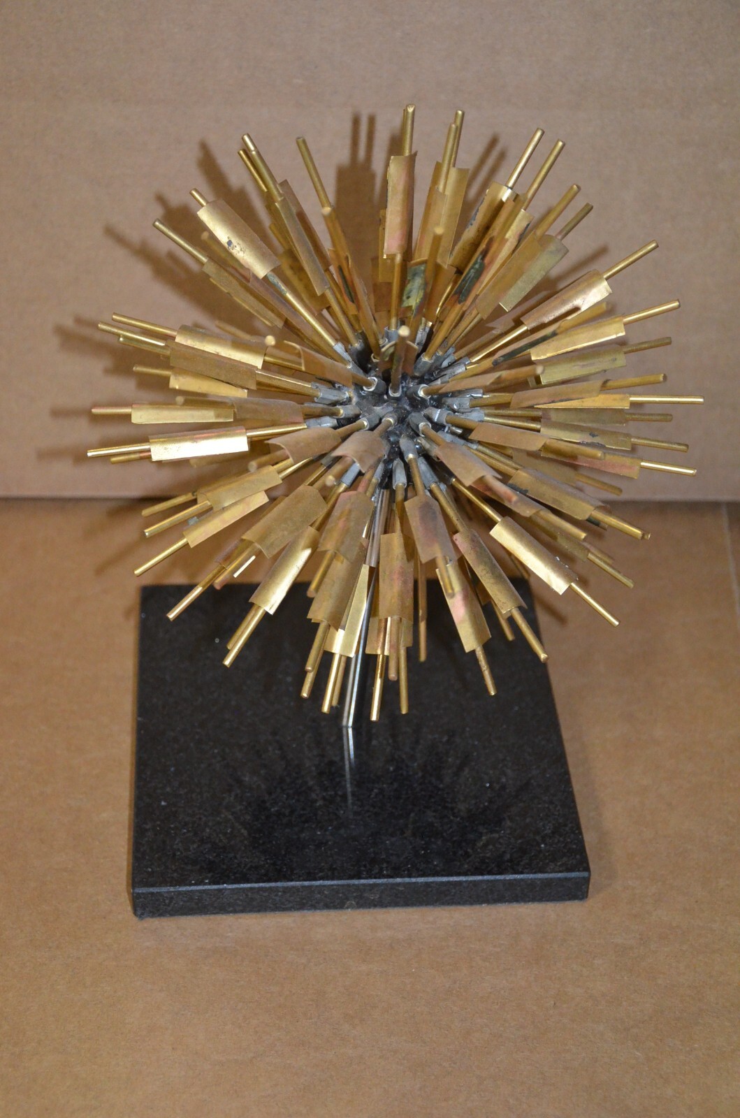 Beautiful Abstract Golden Dandelion Home Accent Piece 11″ Tall