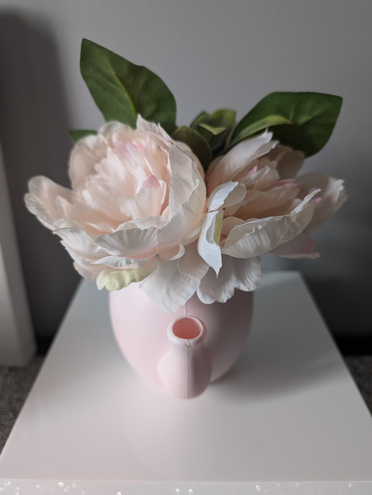 Target Bullseye Valentines Pink Teapot Faux Fower Arrangement Tabletop Decor