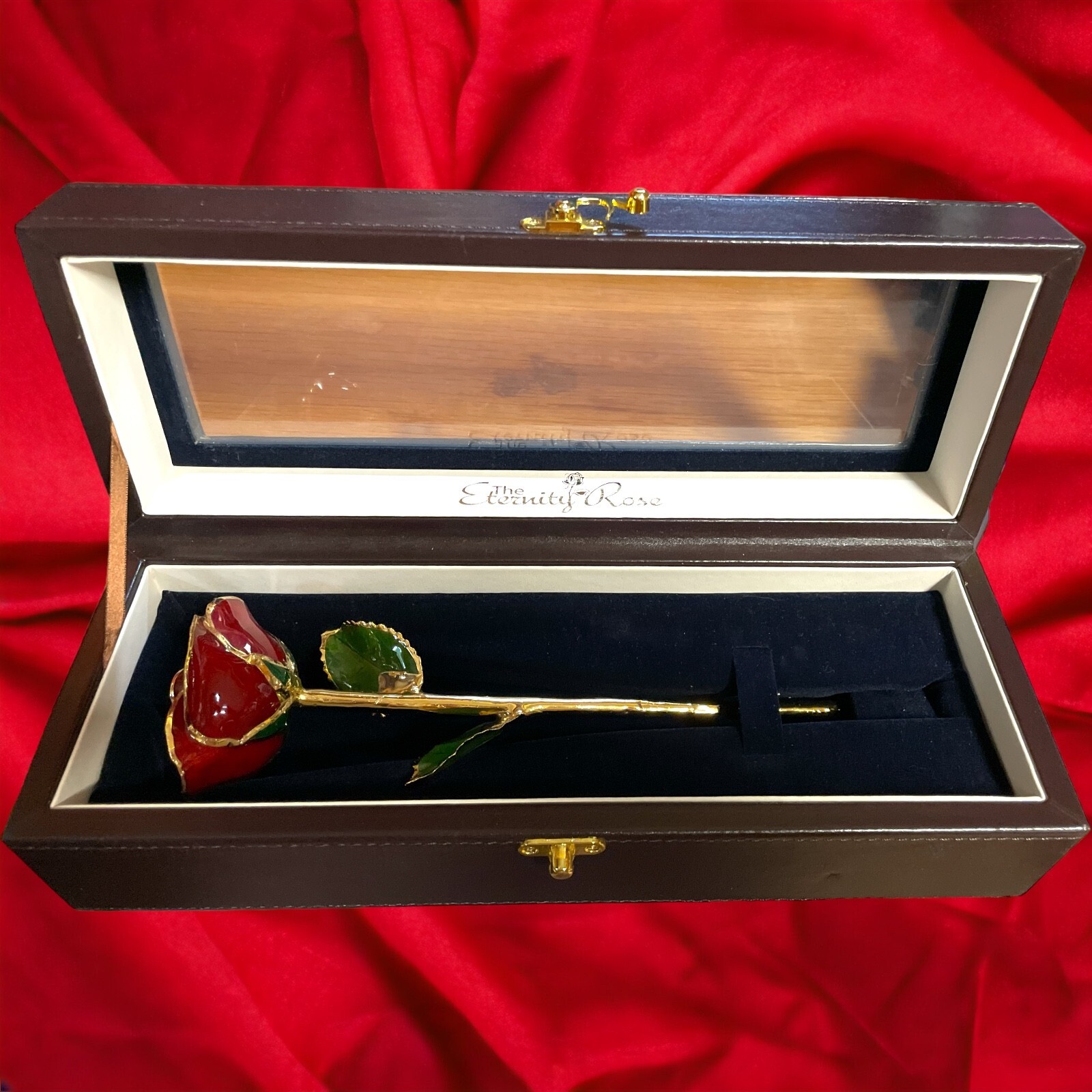 Eternity Rose Red : Rose Glazed & Trimmed with 24K Gold 11″