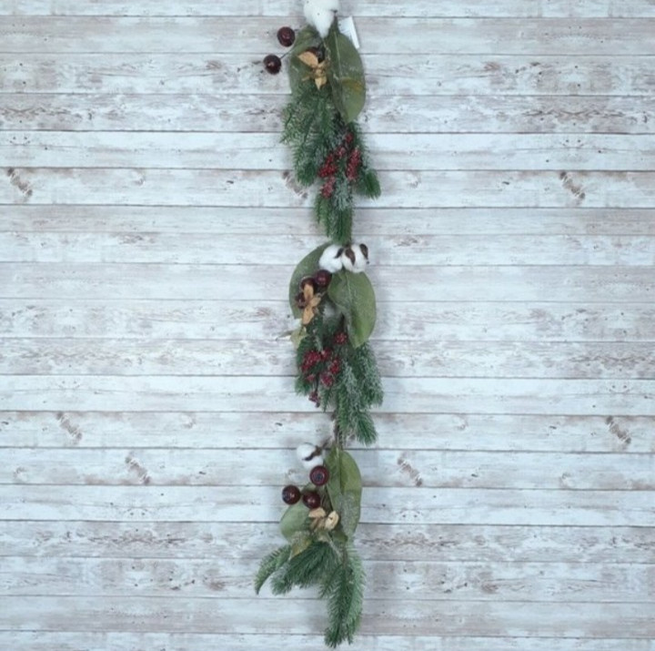 Winter Garland Frosty Evergreen Hypericum Berries Cotton Stems 47 Inch