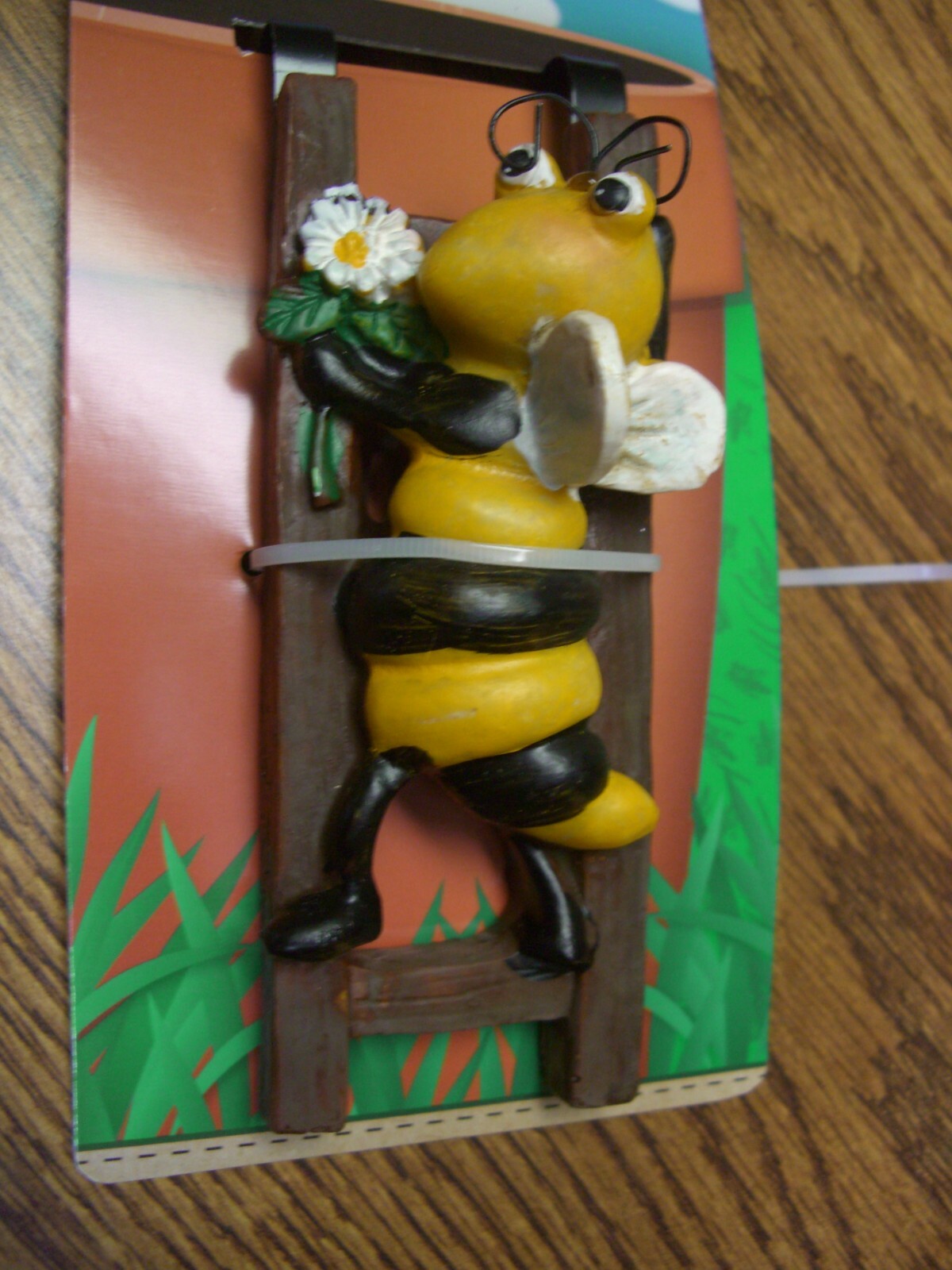 Bumble Bee Multi-color Ceramic Flower Pot Huggers/5.5″ Tall