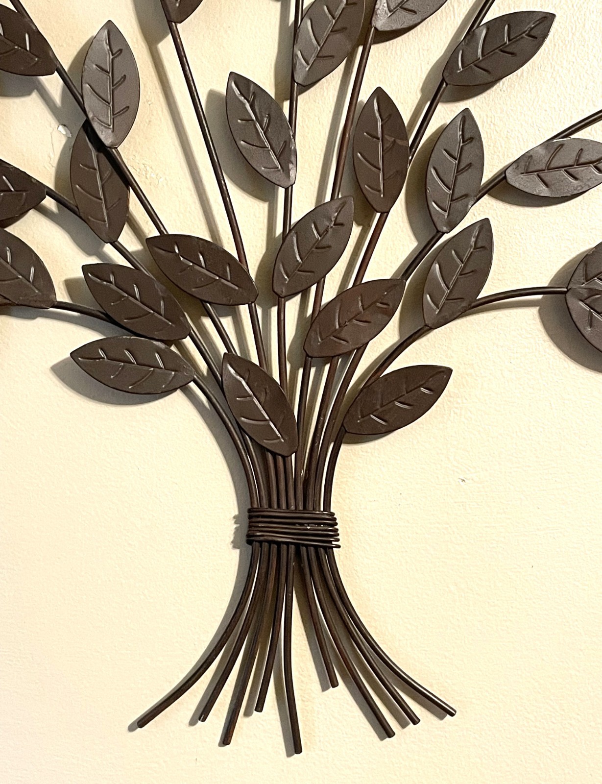 Brown Metal Tree Branch Wall Hanging Art 26″ Square Leaf Nature Decor Large
