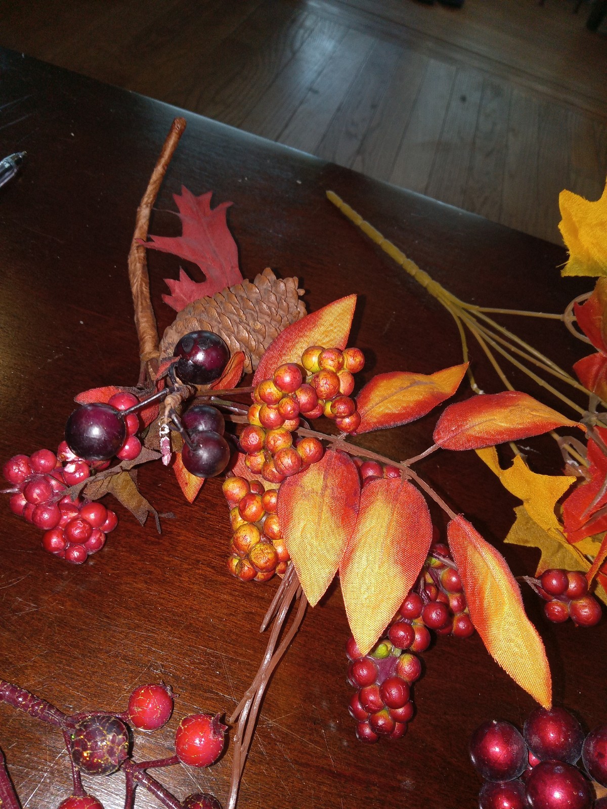 Lot Of Holiday Fall Berry Sprays Stems Harvest Artificial Home Decor Farmhouse