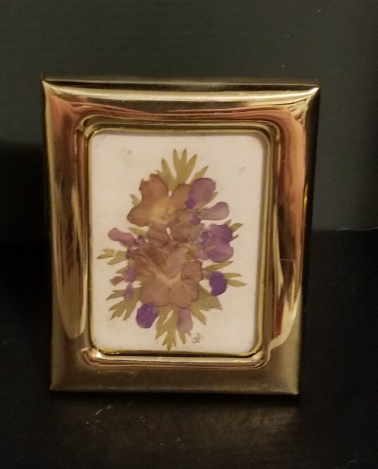 Small 2 1/8″ X 2 5/8″ Press Dried Flower # Lavendar, green Framed FF25