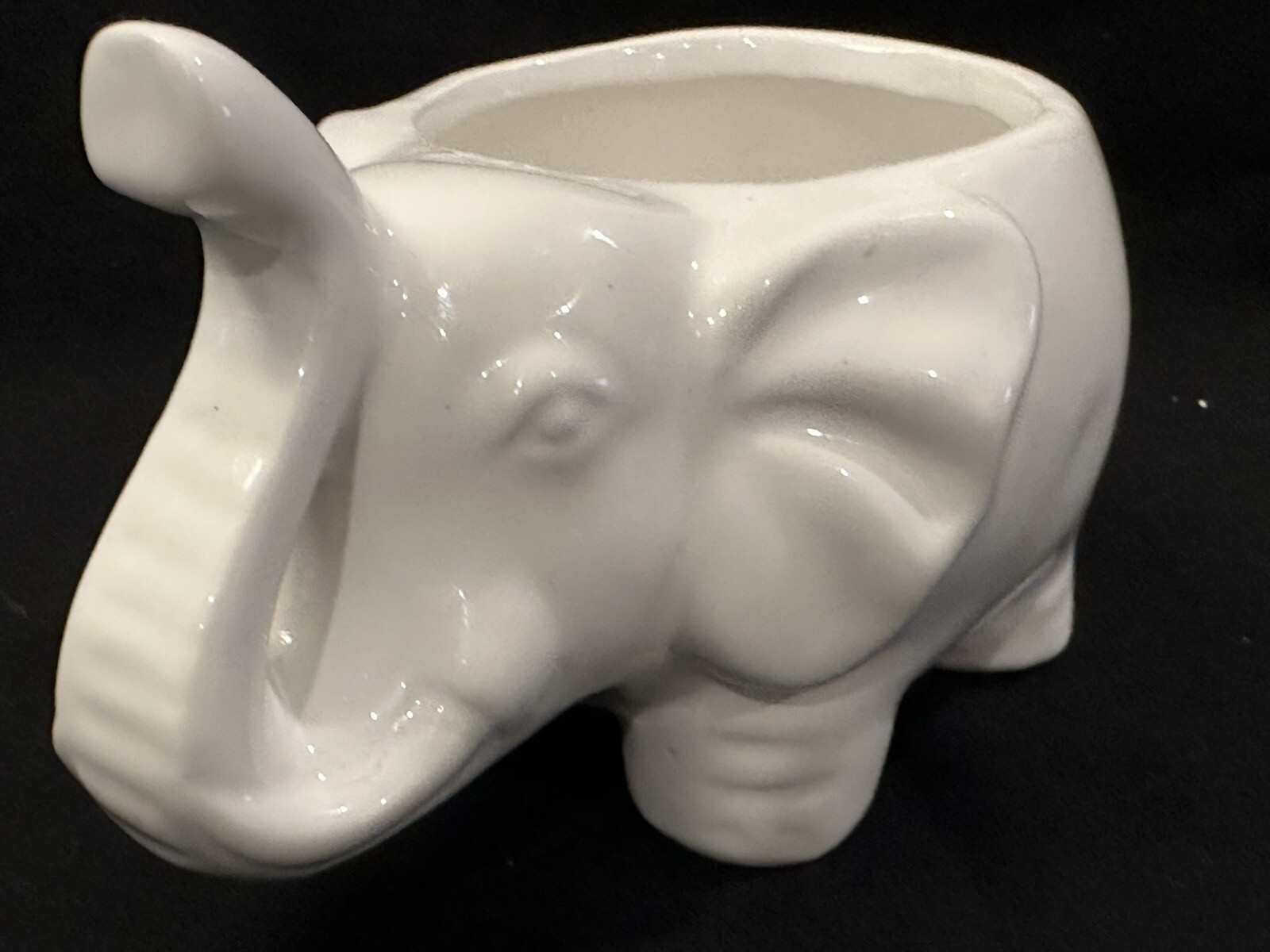 Elephant Succulent small Planter Shaped Pot Decor Home Office Desk nursery WHITE