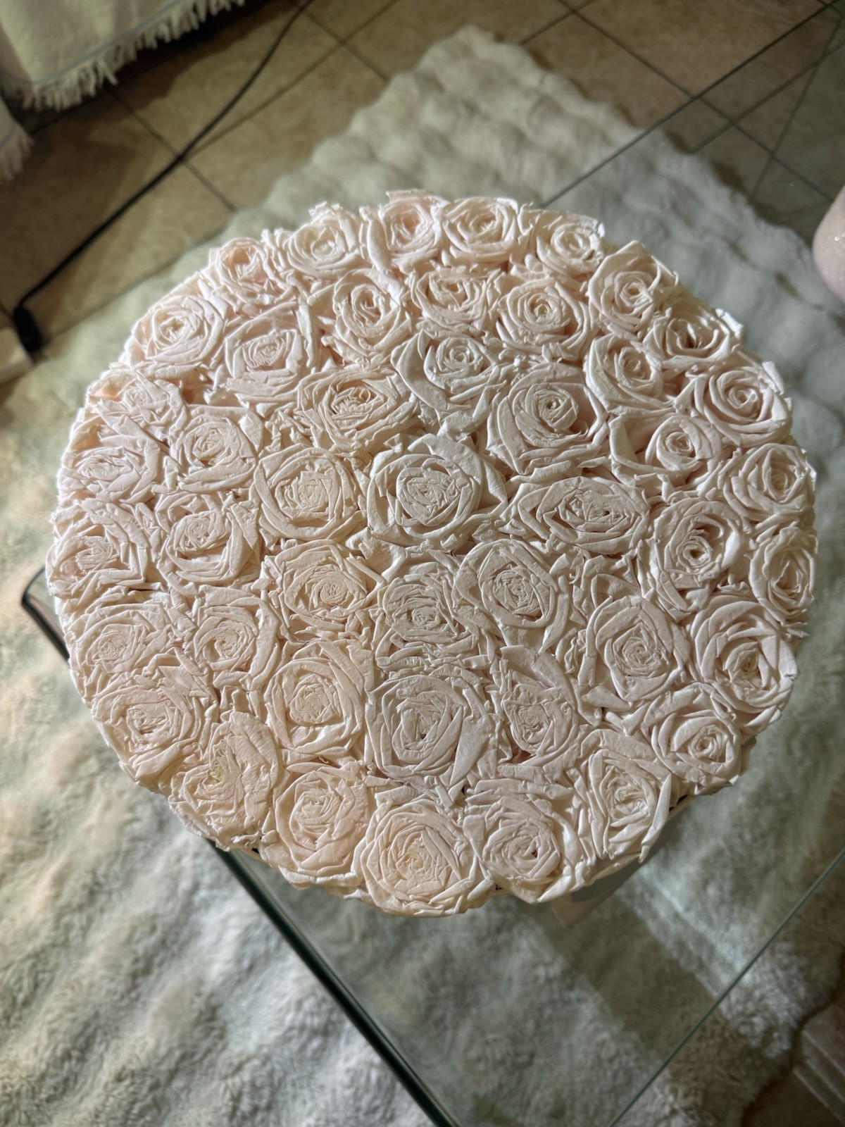 Venus Et Fleur Classic Round Rose Box Arrangement Pinkish Real Flowers