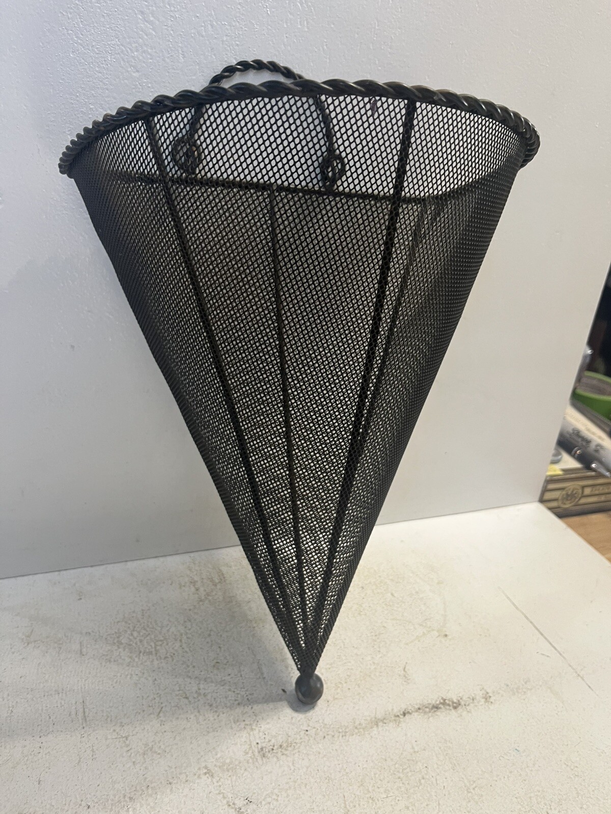 – Hanging Floral Display Steel Cone Shaped Flower Vase Style