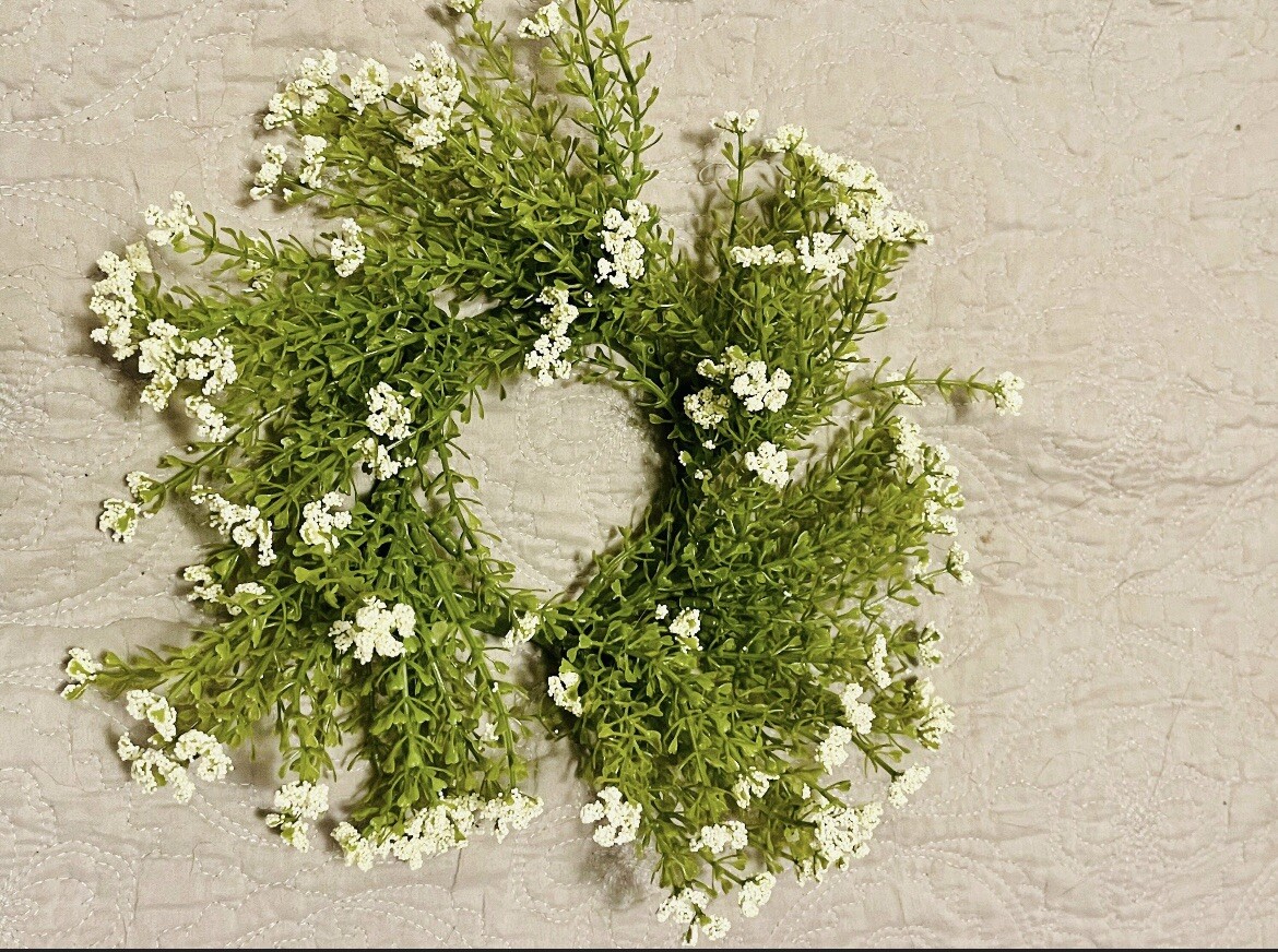 Astilbe Country Farmhouse Small Wreath Ring White Flowers NEW