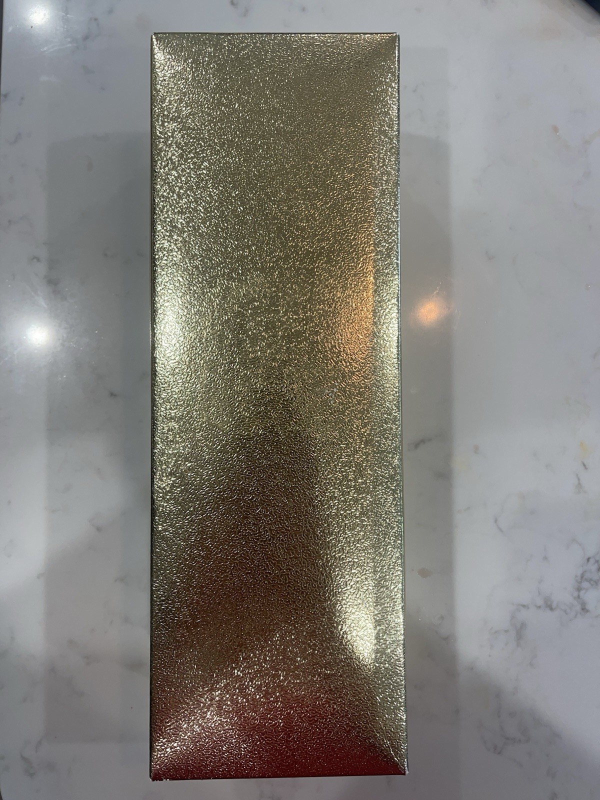 NEW GIFT BOXED RED Lacquer Dipped 24K Gold Rose