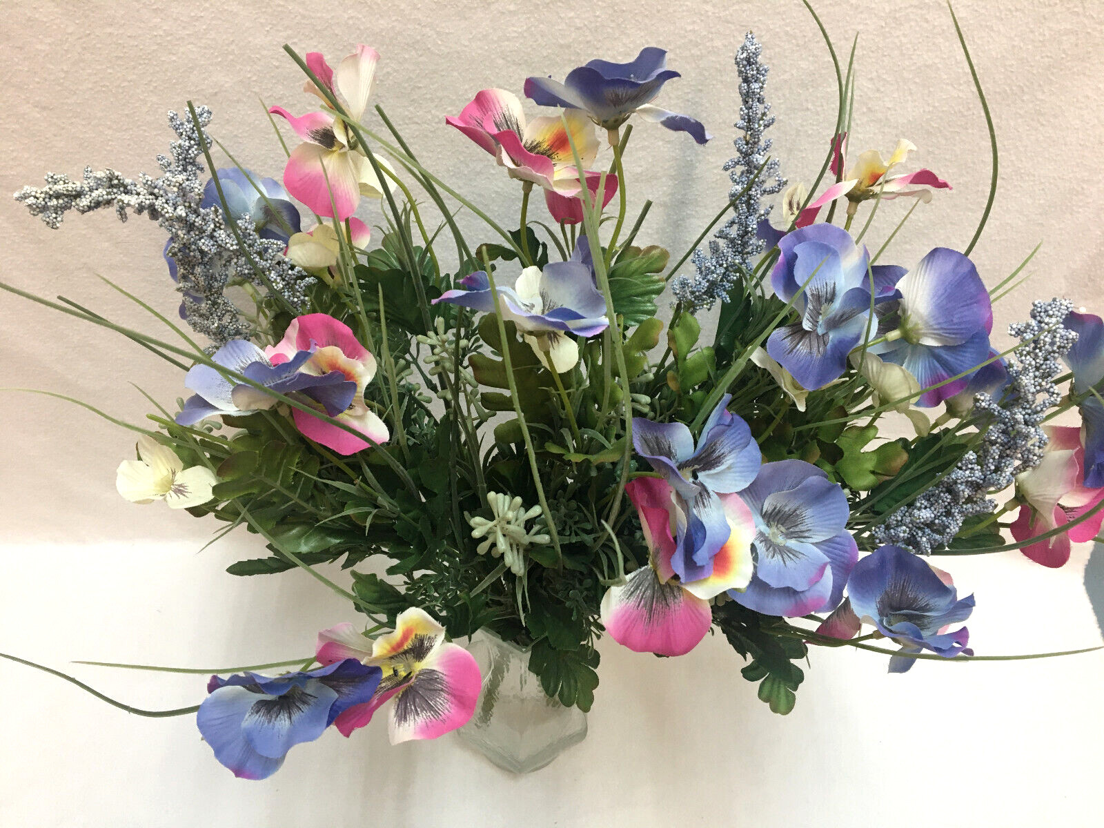 Artificial Flowers Spring Mix Pink White Blue Stems Leaves Lot of 2 Bunches