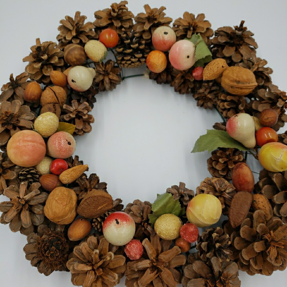 Vintage Fall Door Wreath Autumn 14″ Natural Nuts Fruit Berries Pears Pinecones