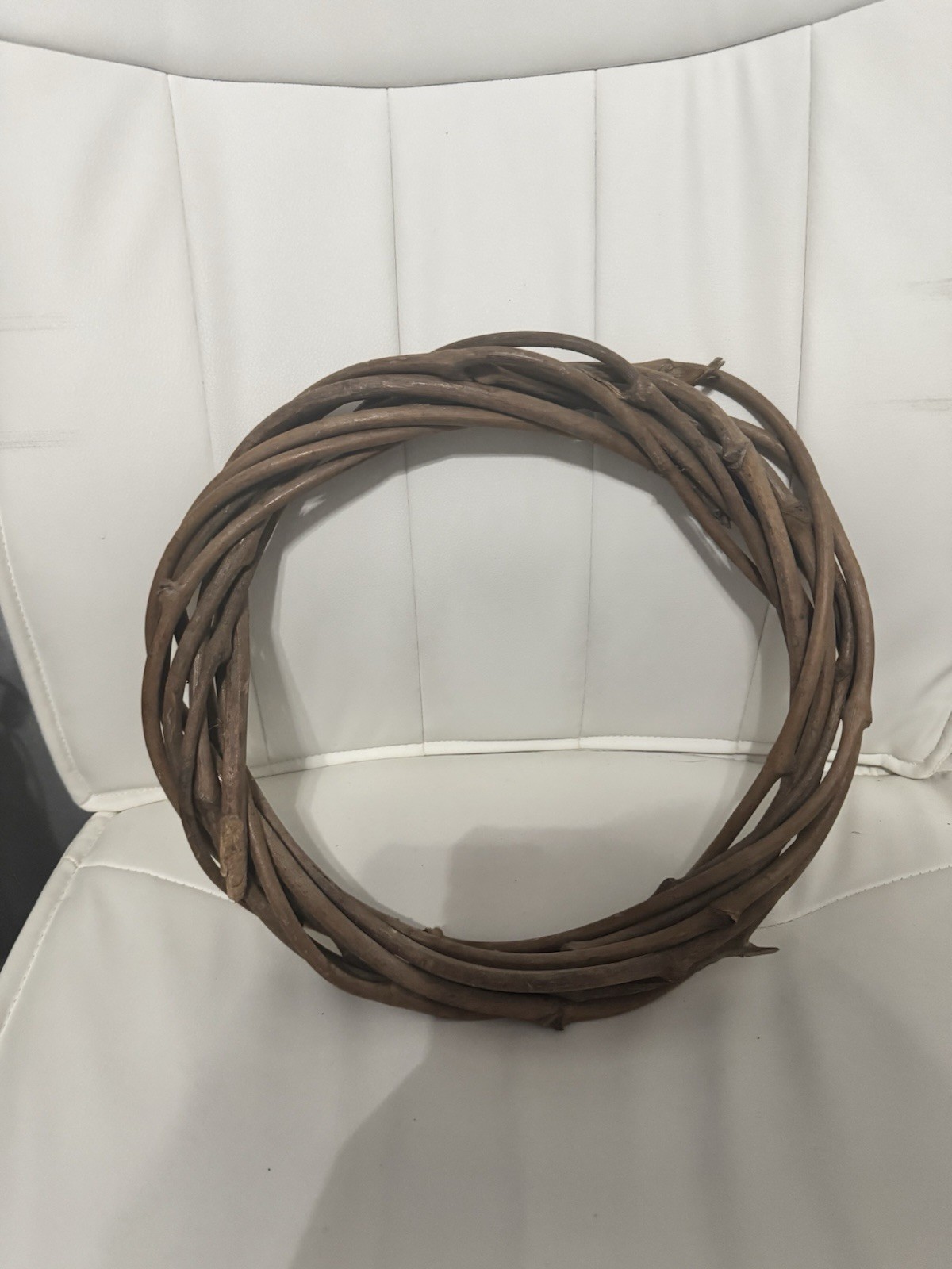 13″ to 14″ Grapevine Wreath for Crafting Projects