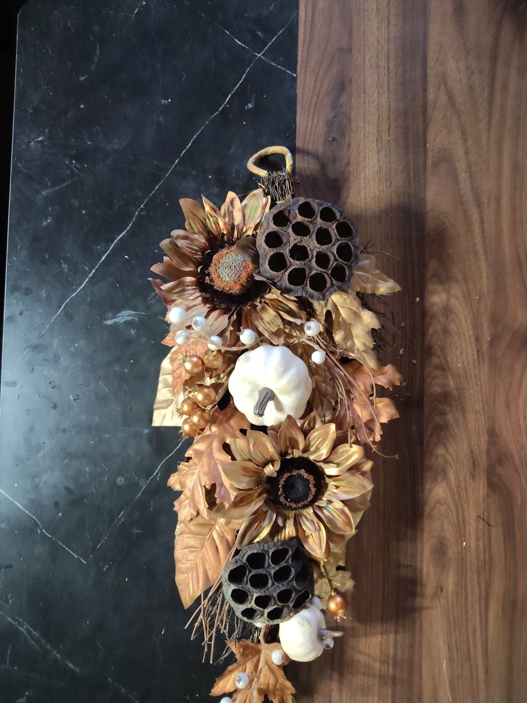 Artificial Autumn Harvest Hanging Swag with Pumpkins and Leaves for Decor