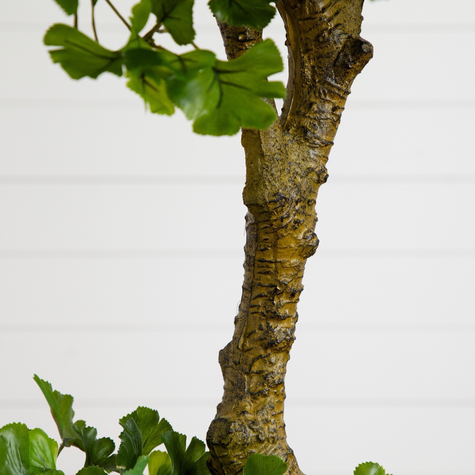 6″ Jingo Artificial Tree UV Resistant (Indoor/Outdoor). Retail $282