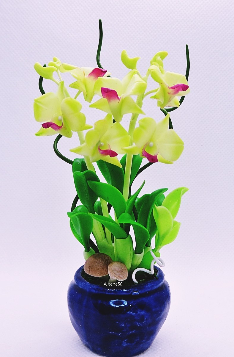 USstock 4″H Air-Dry-Clay Handmade Miniature Dendrobium Orchid Arrangement.