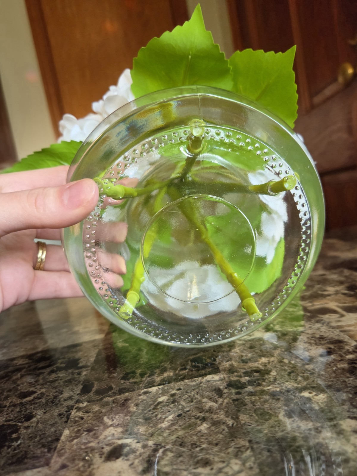 Artificial White Hydrangea Arrangement Glass Vase Faux Water Wedding Centerpiece