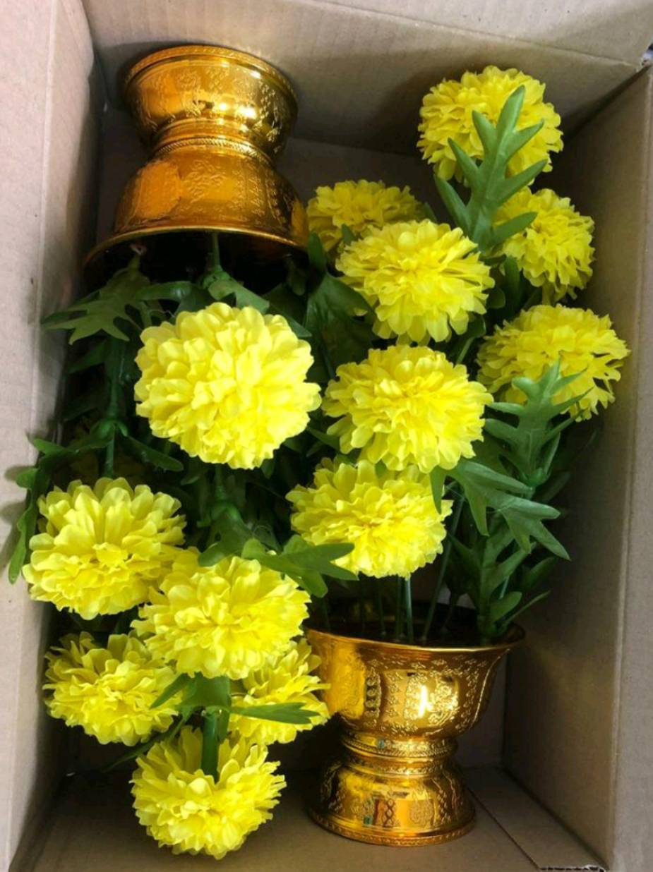 Pair Marigolds Flower Artifical Arrangement Gold Tray Decor Home Yellow Floral