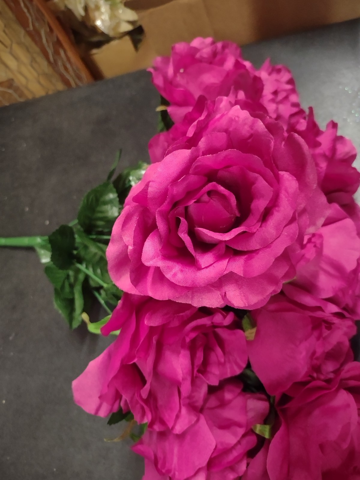 Big Mixed Pearl Rose Bush, Orchid Mauve, Dark Pink Silk 5″ Large Roses 12 Stems