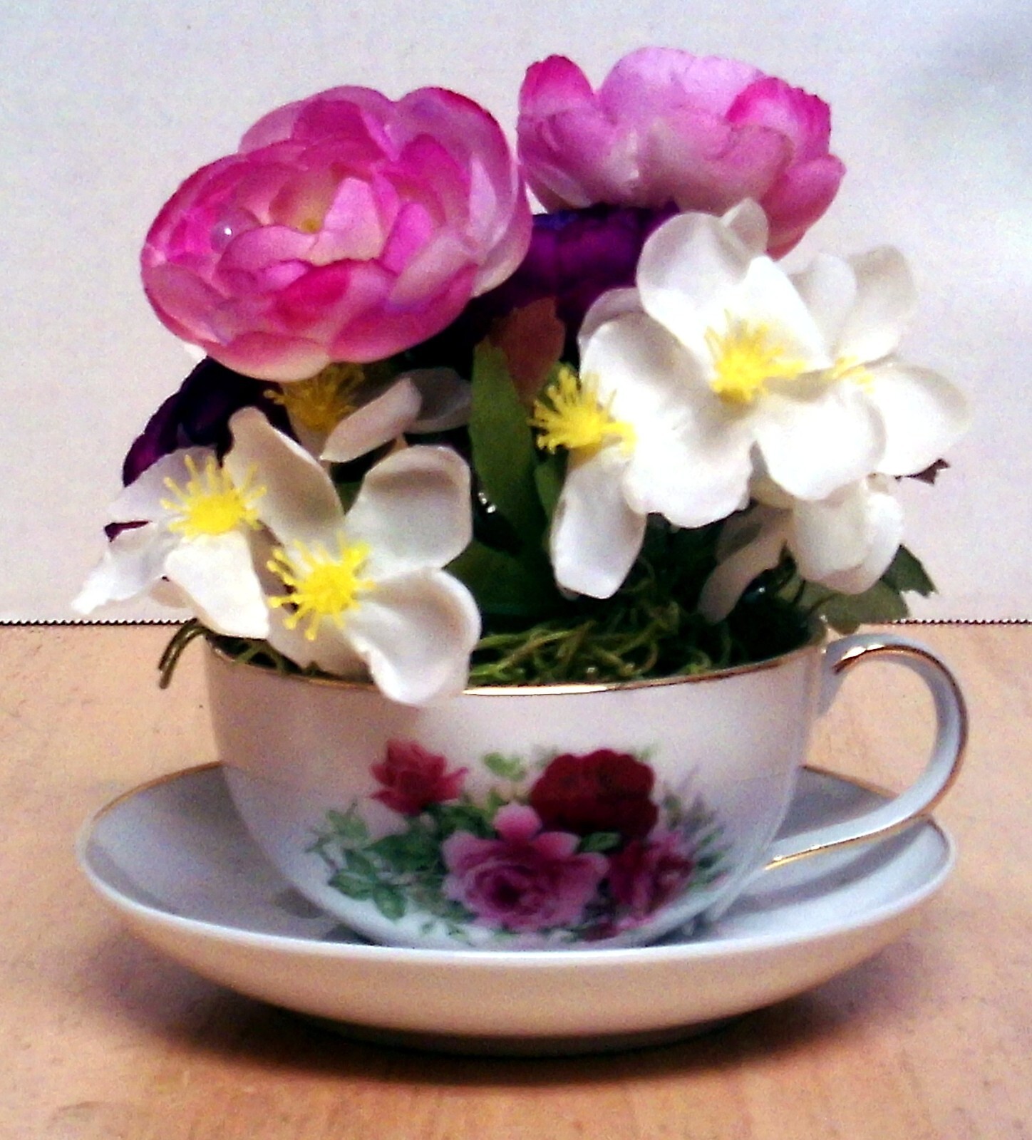 Tea cup floral arrangement